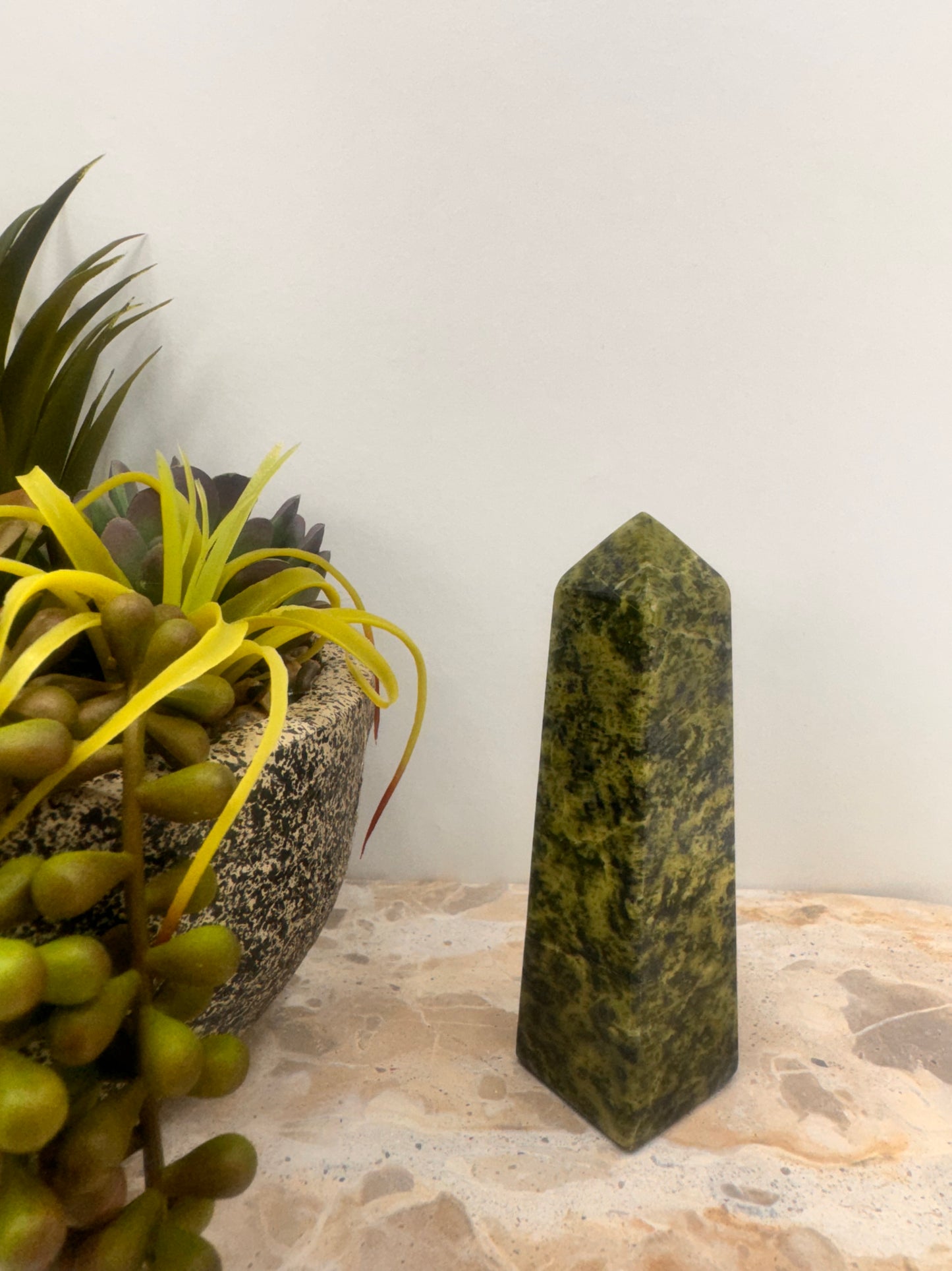 Mixed Serpentine Tower 206g
