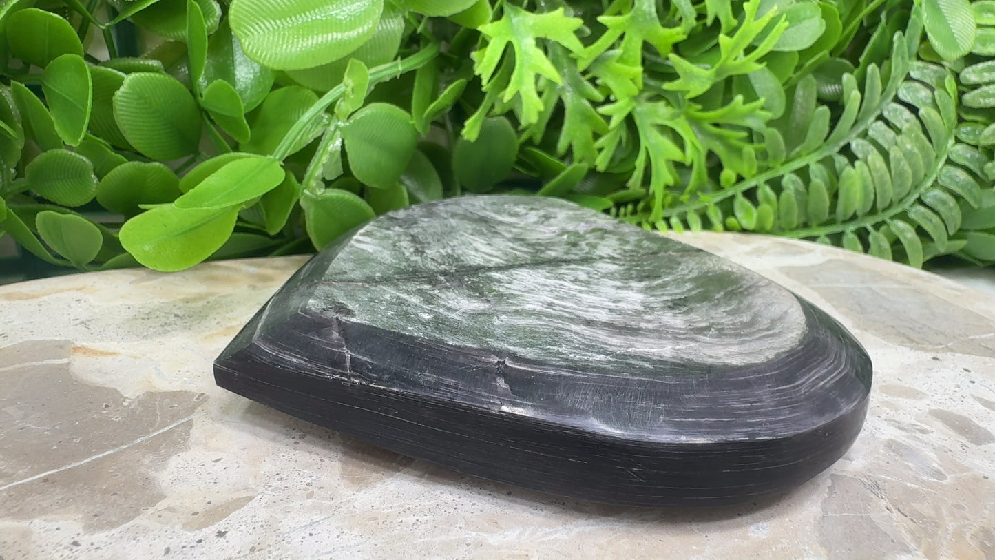 Purple Mica Heart 342g