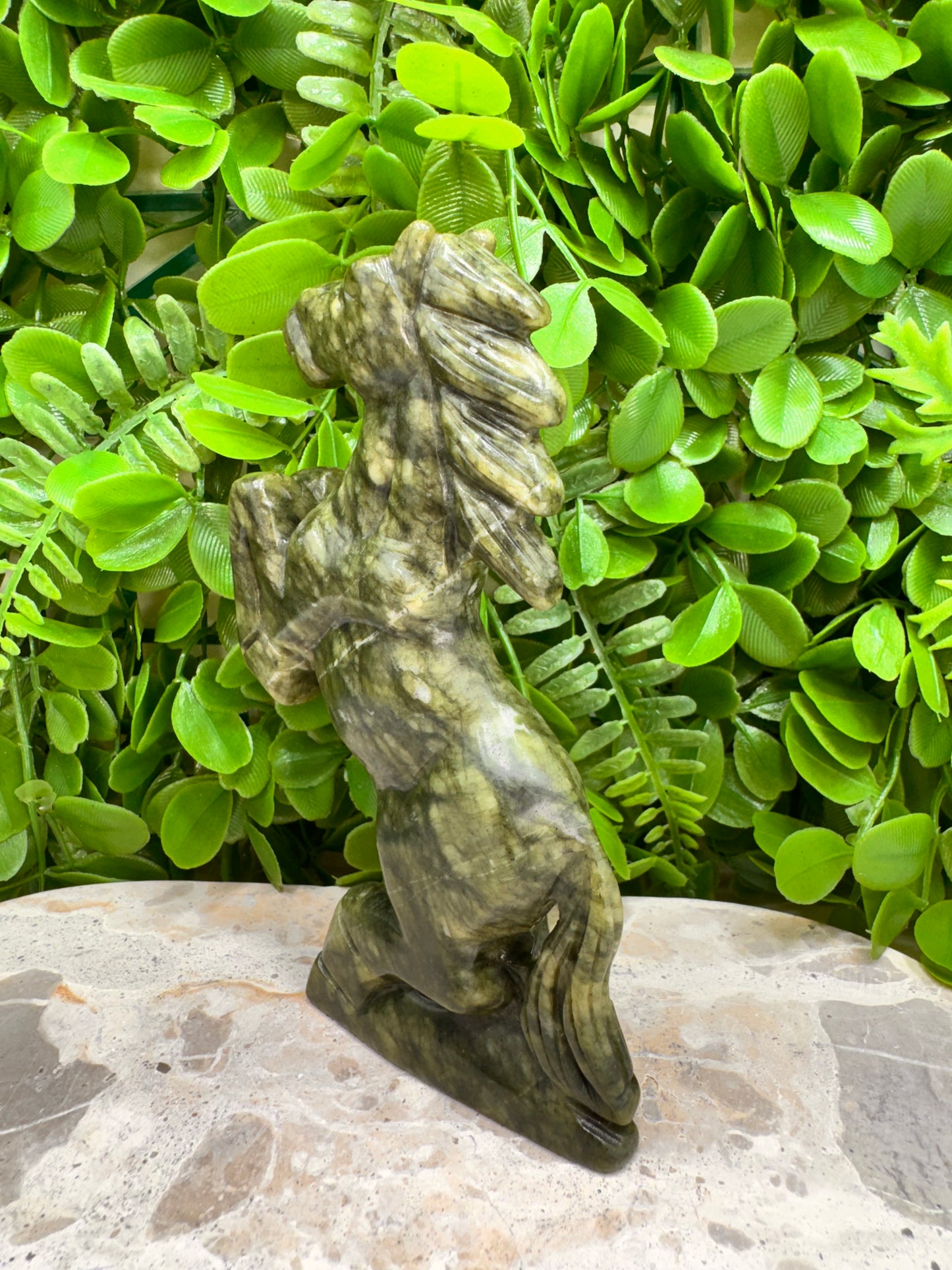 Serpentine Horse 374g