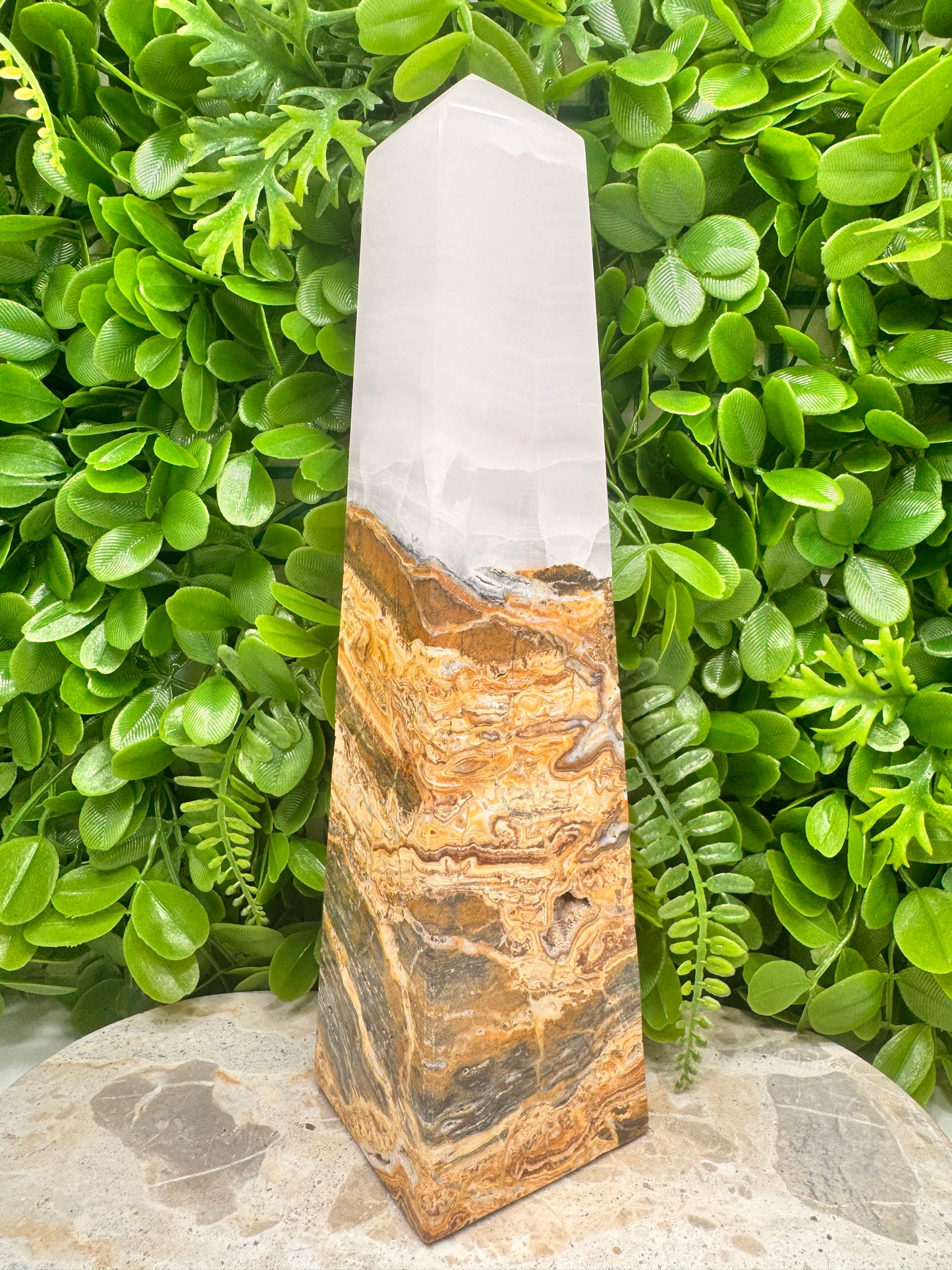 Pink Mangano / Pakistan Bumble Bee Jasper Tower 1978g