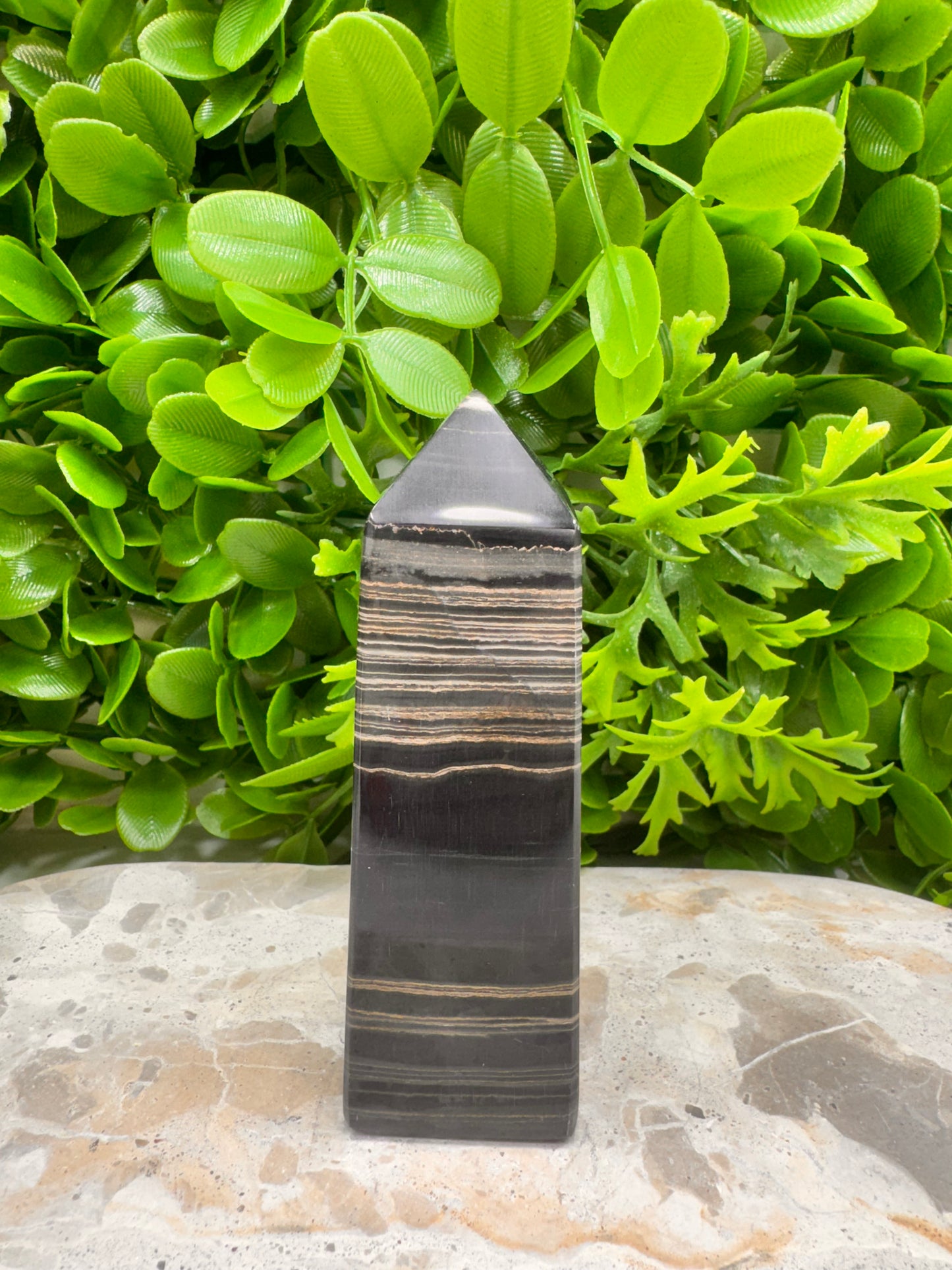 Black Banded Onyx Tower 290g