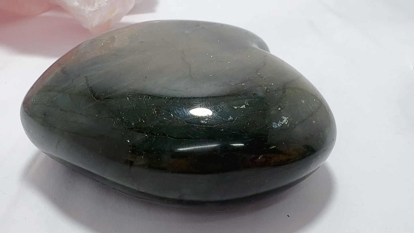 Labradorite Heart 306g