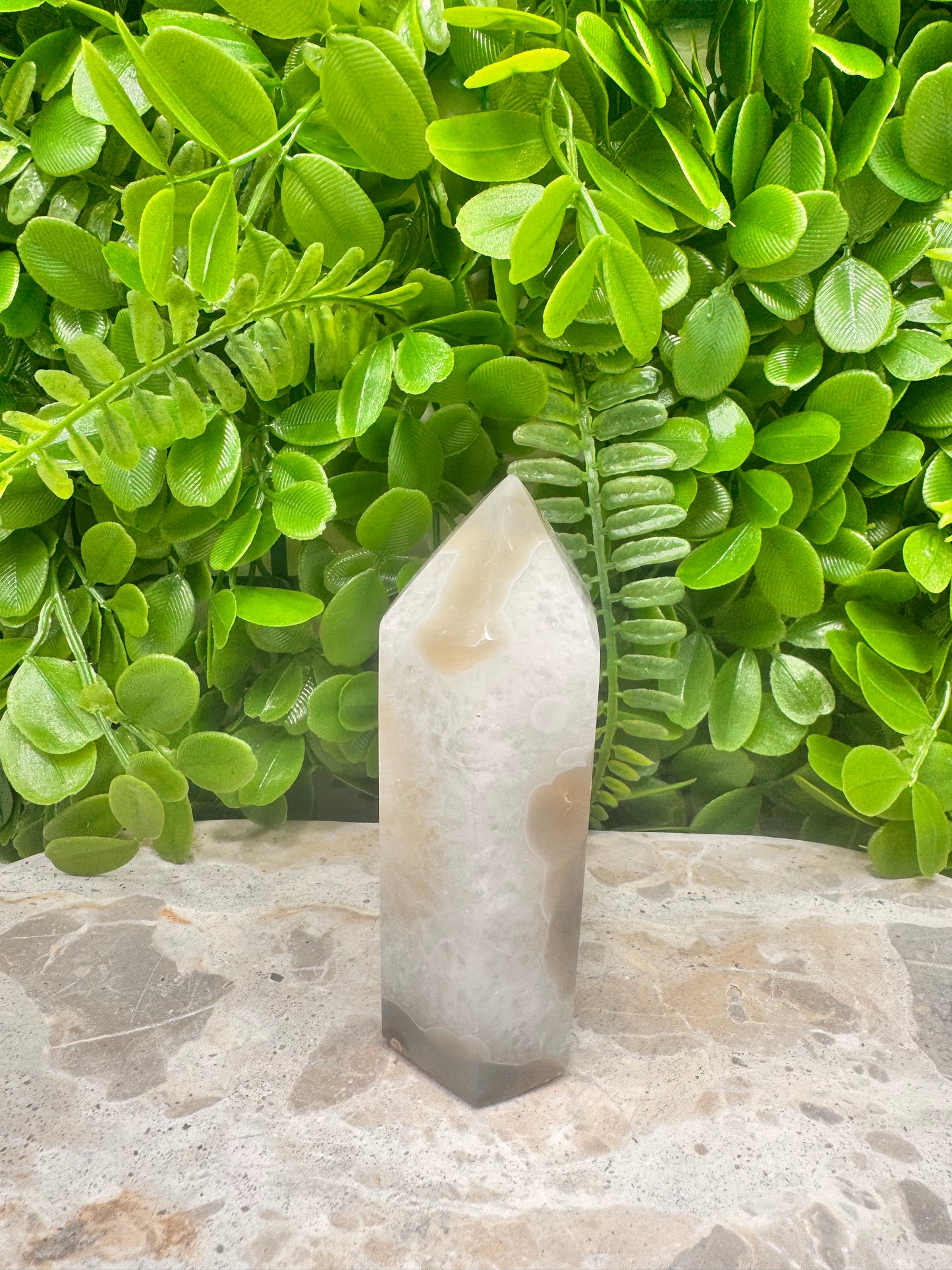 Druzy Agate Tower 370g