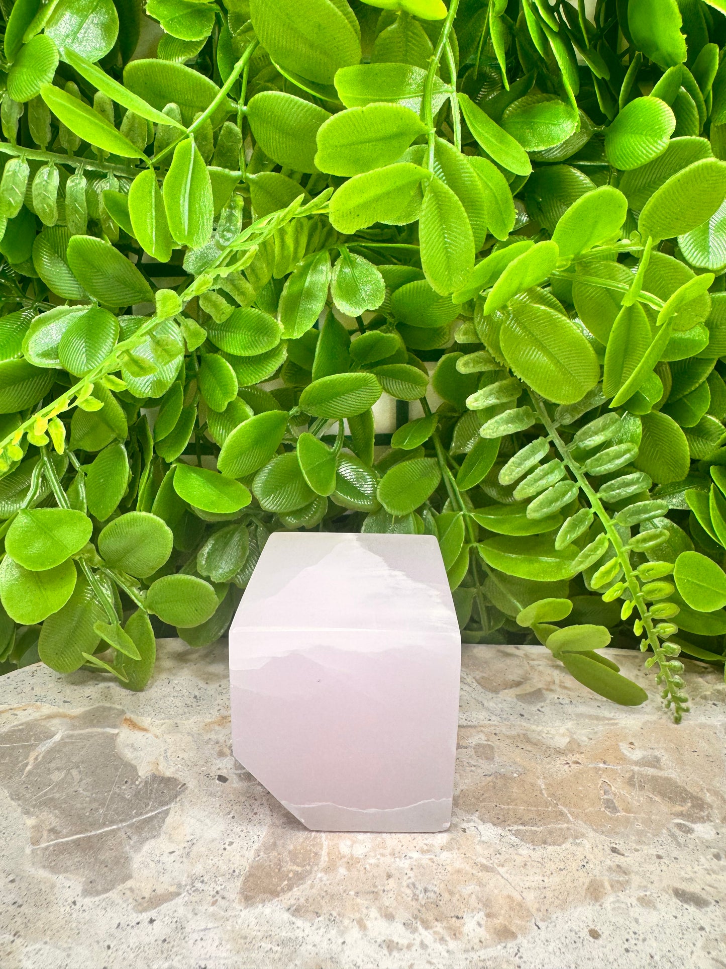 Pink Mangano Cube 310g
