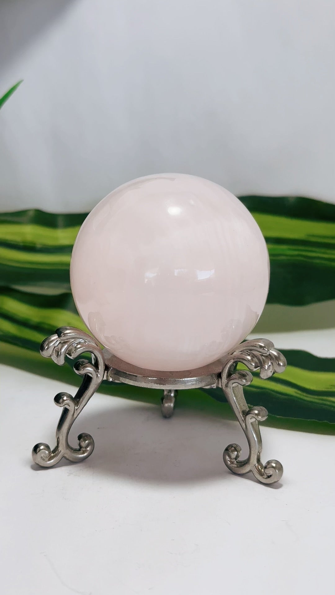 Pink Mangano Sphere 276g