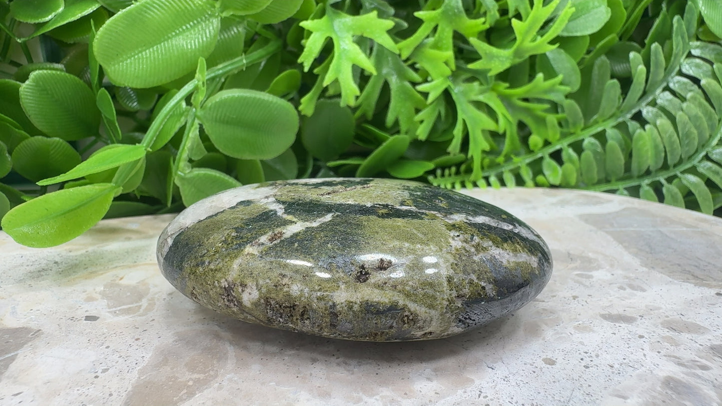 Epidote/Hematite with Quartz Palm Stone 169g