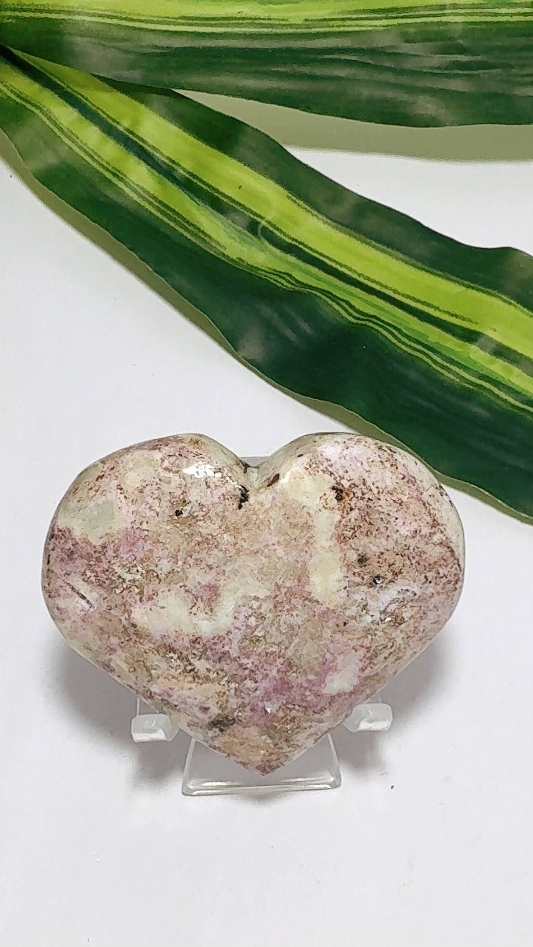 Hackmanite Heart 130g