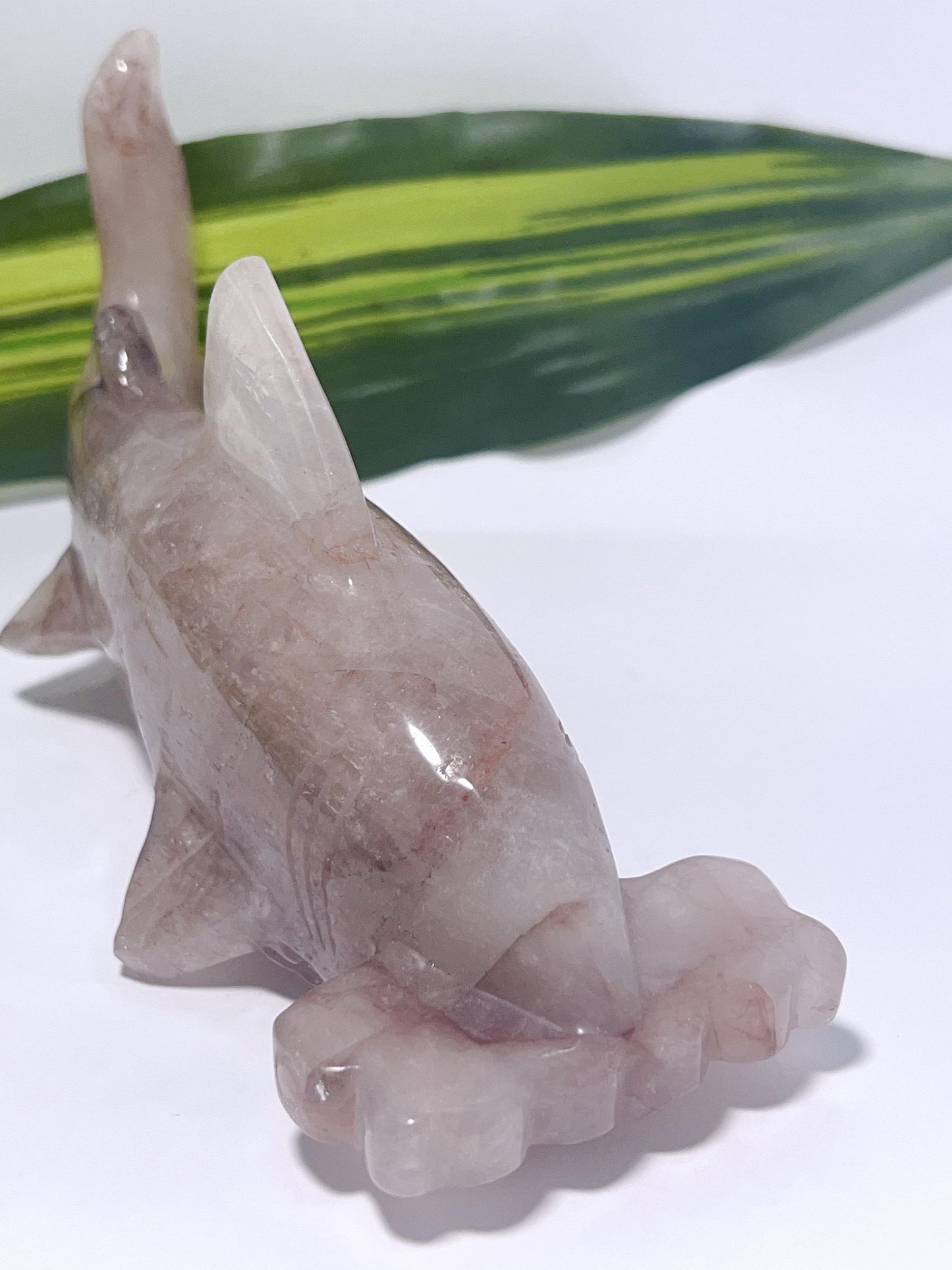 Fire Quartz Hammer Head Shark 412g