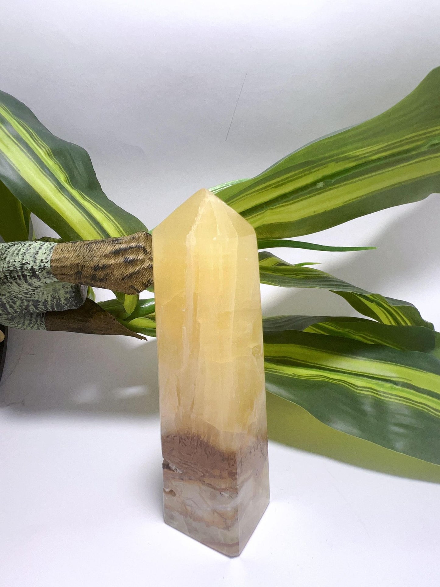 Lemon Calcite Tower 267G