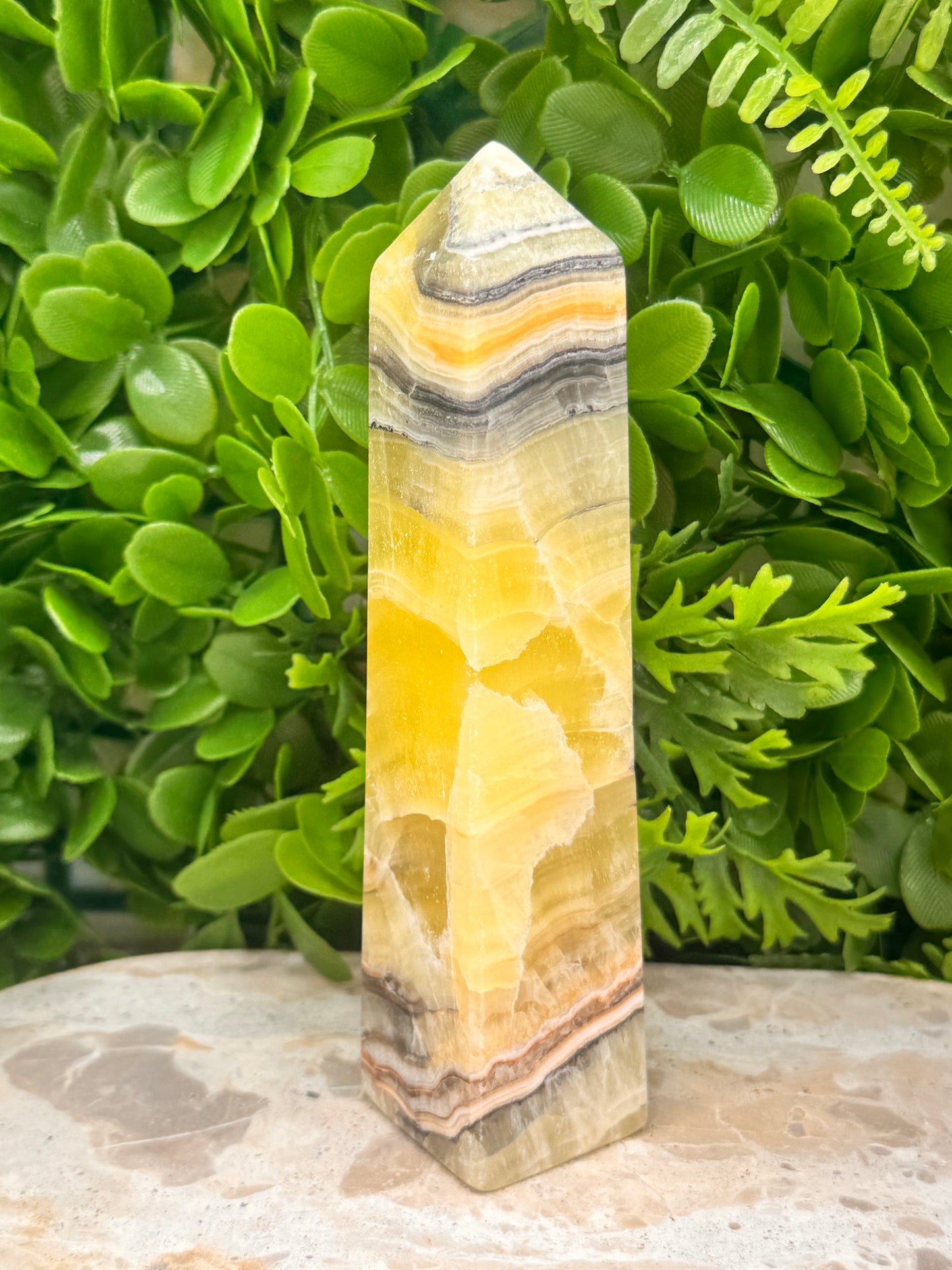 Brucite Tower 540g
