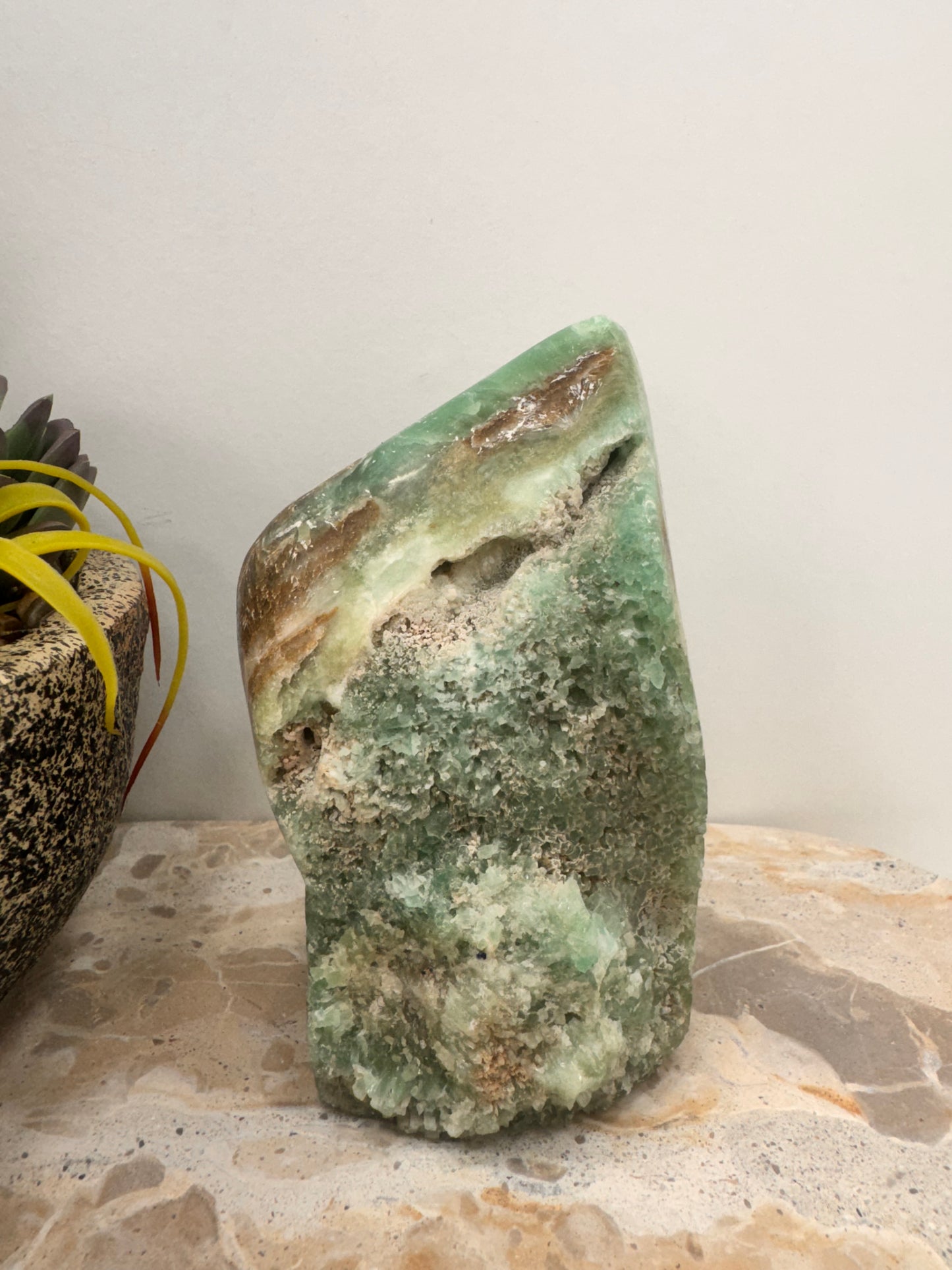 Smithsonite Tower 928g