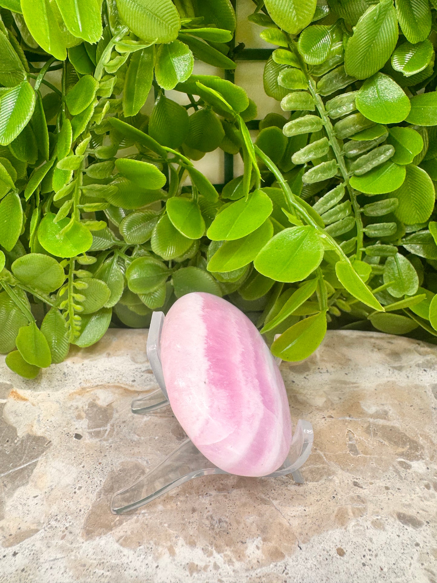 Pink Aragonite Palm Stone 94g