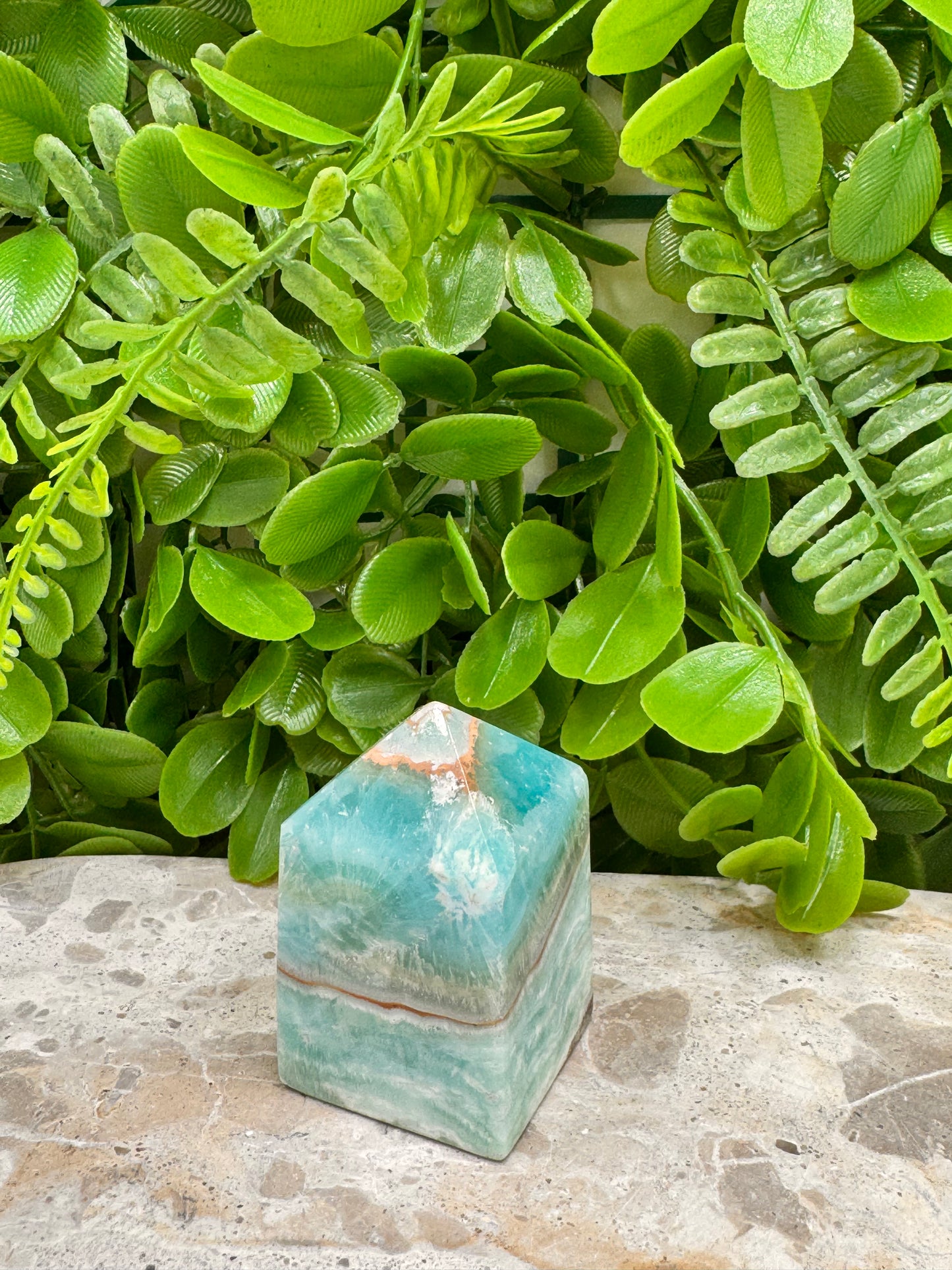 Aragonite Point 144g