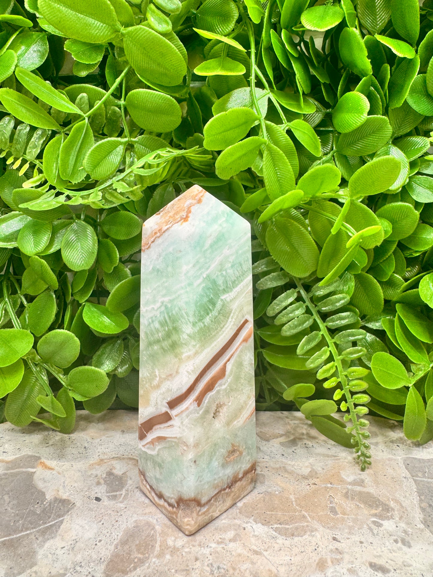 Caribbean Calcite Tower 318g