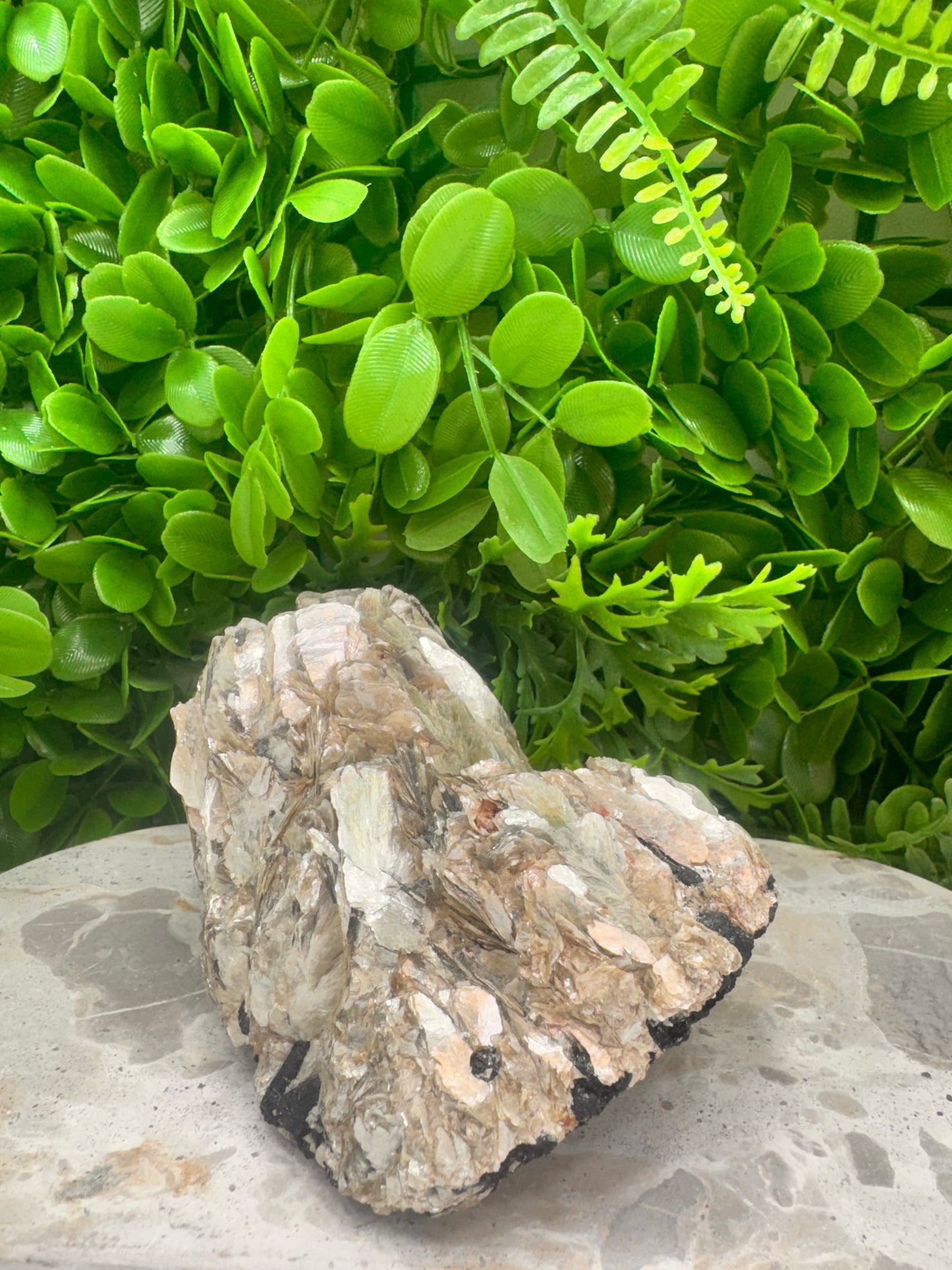 Golden Mica with Tourmaline 1058g