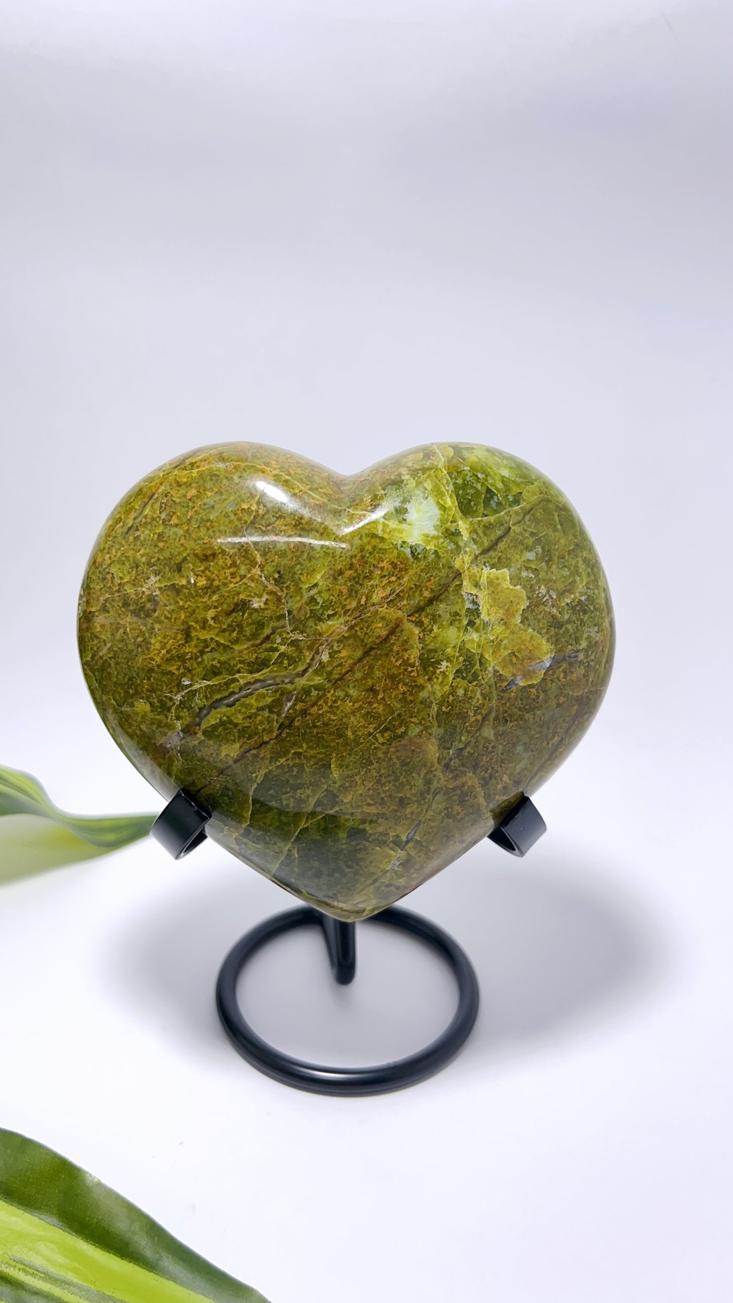 Green Opal Heart 620g
