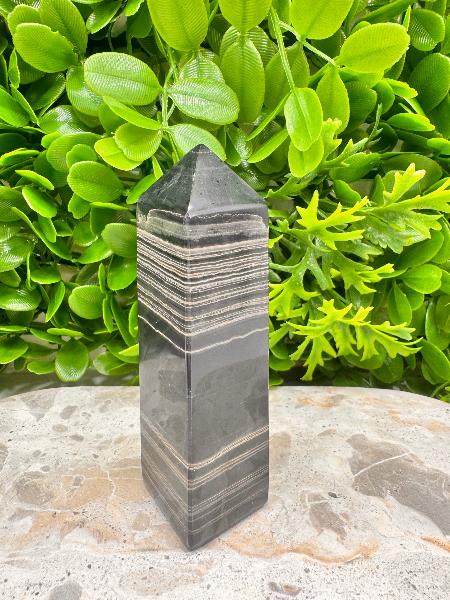 Black Banded Onyx Tower 258g