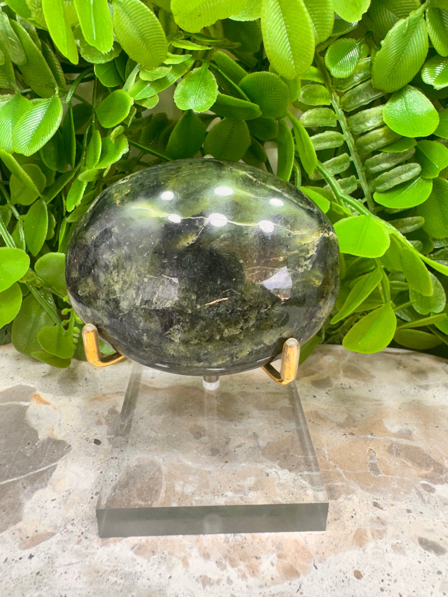 Nepherite Jade Palm Stone 192g