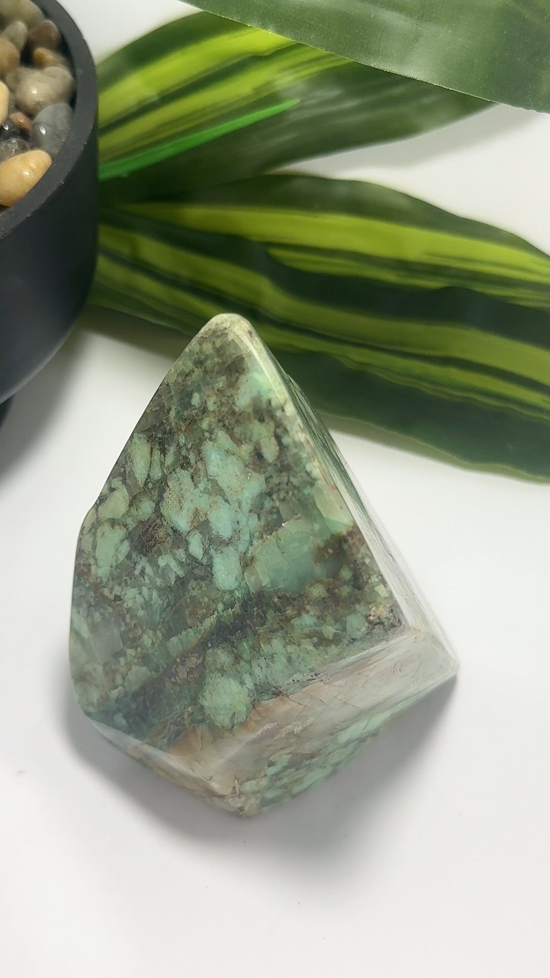 Turquoise Freeform 748g