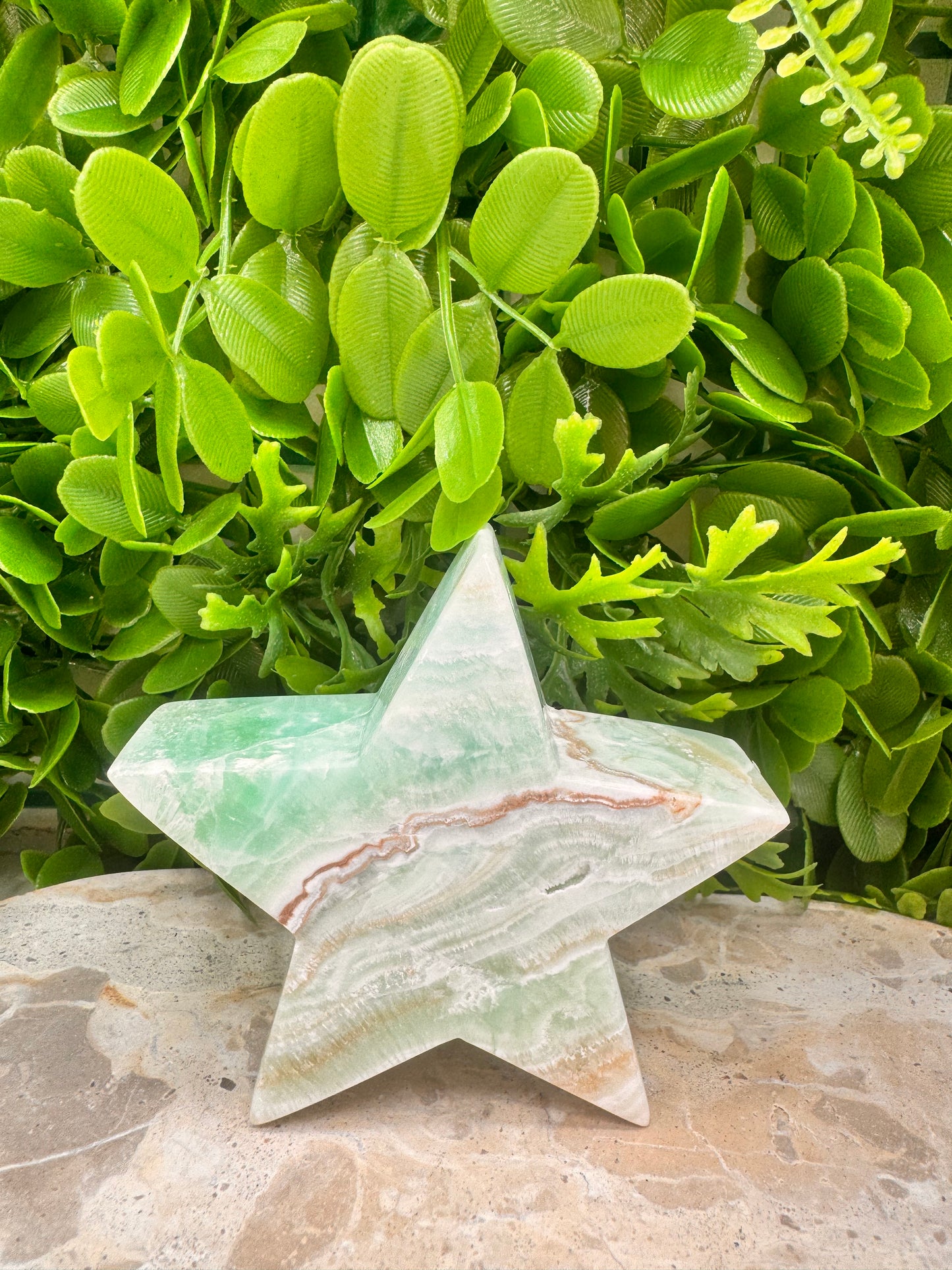 Caribbean Calcite Star 302g
