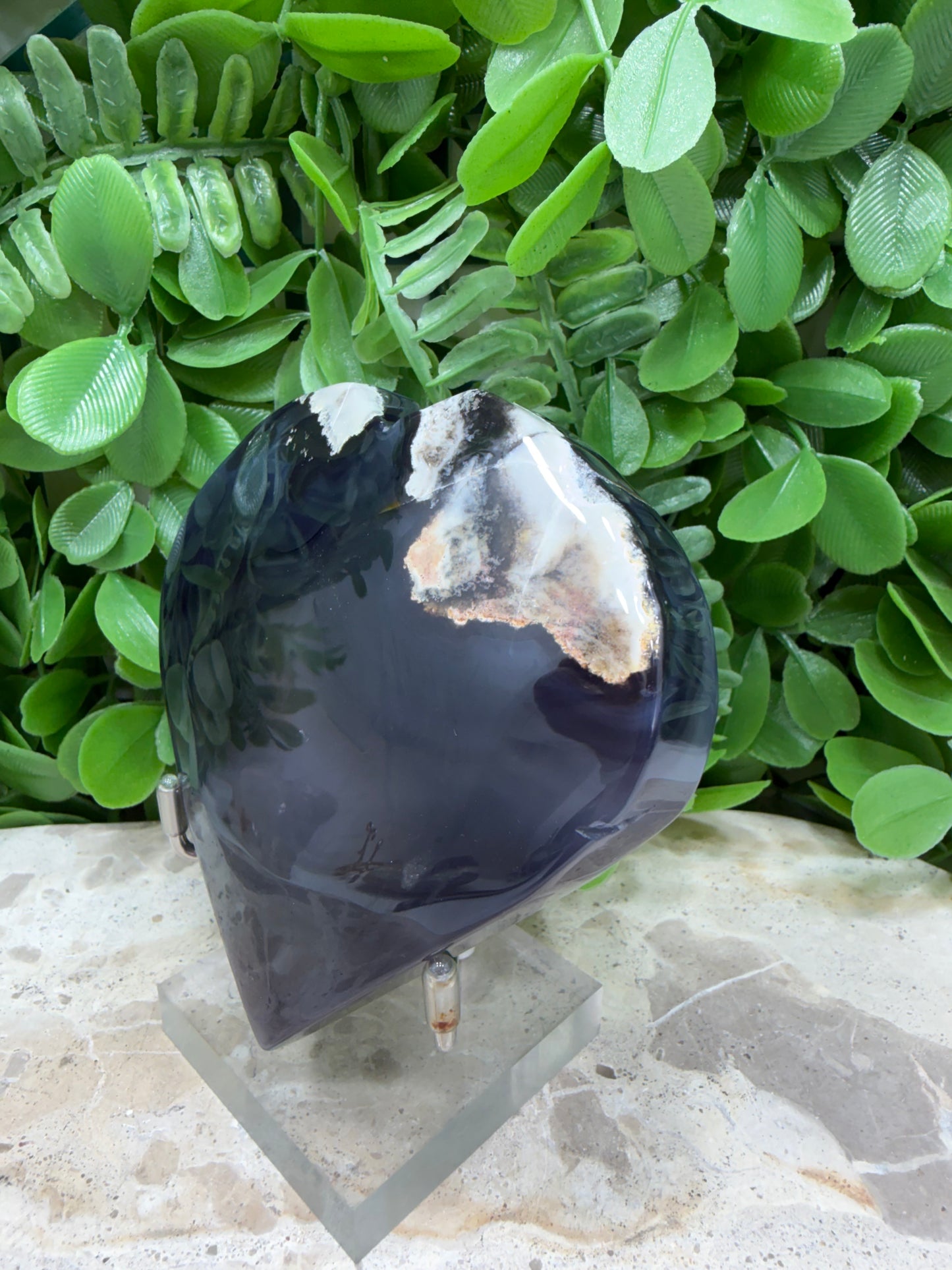 Volcanic Agate UV Heart 250g