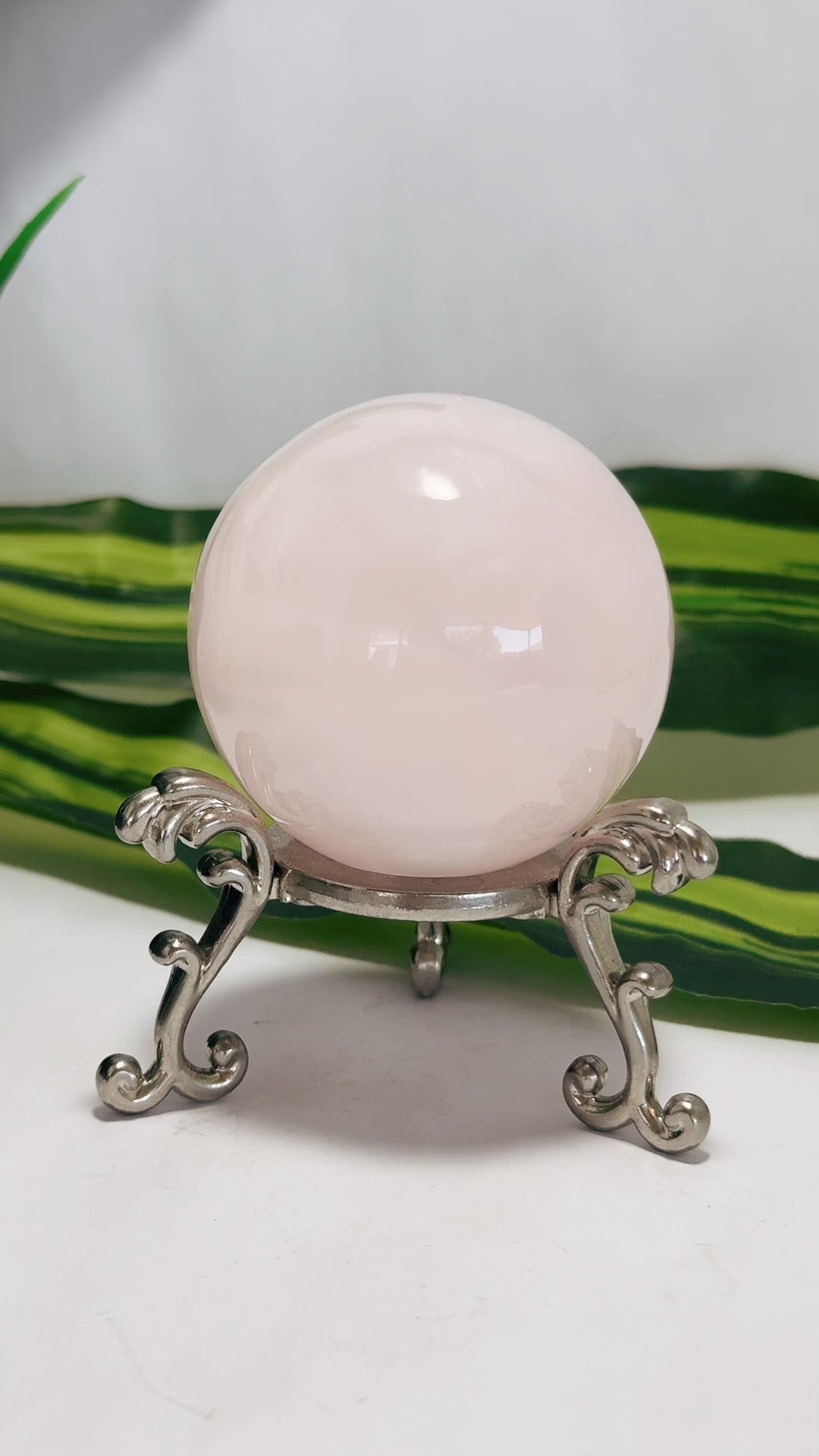 Pink Mangano Sphere 276g