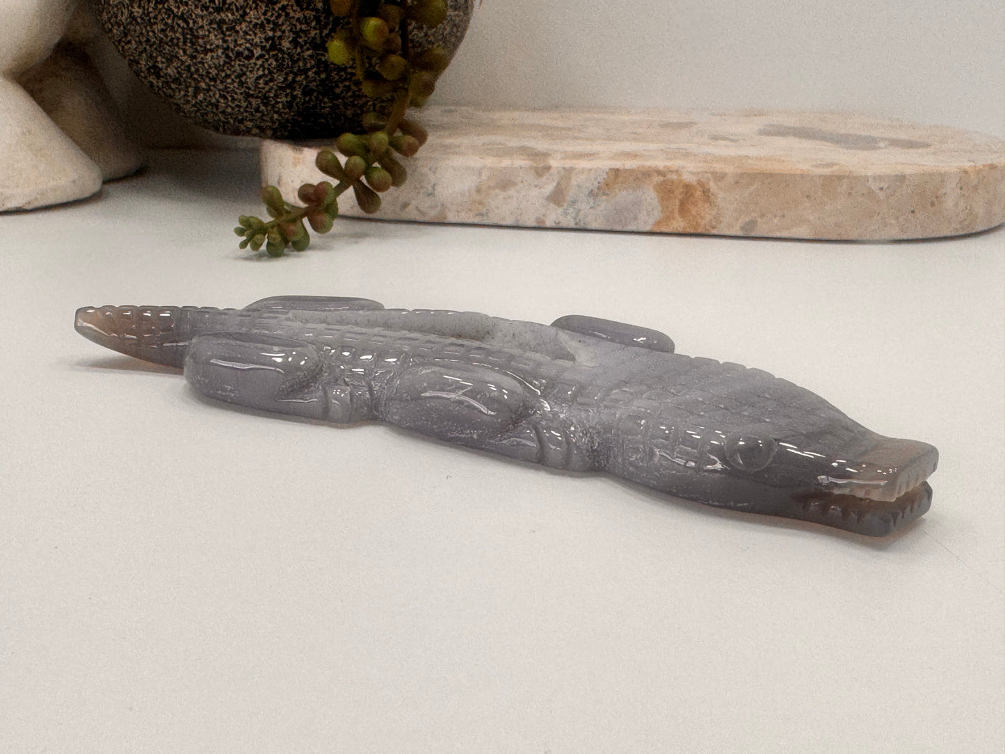 Agate Crocodile 143g