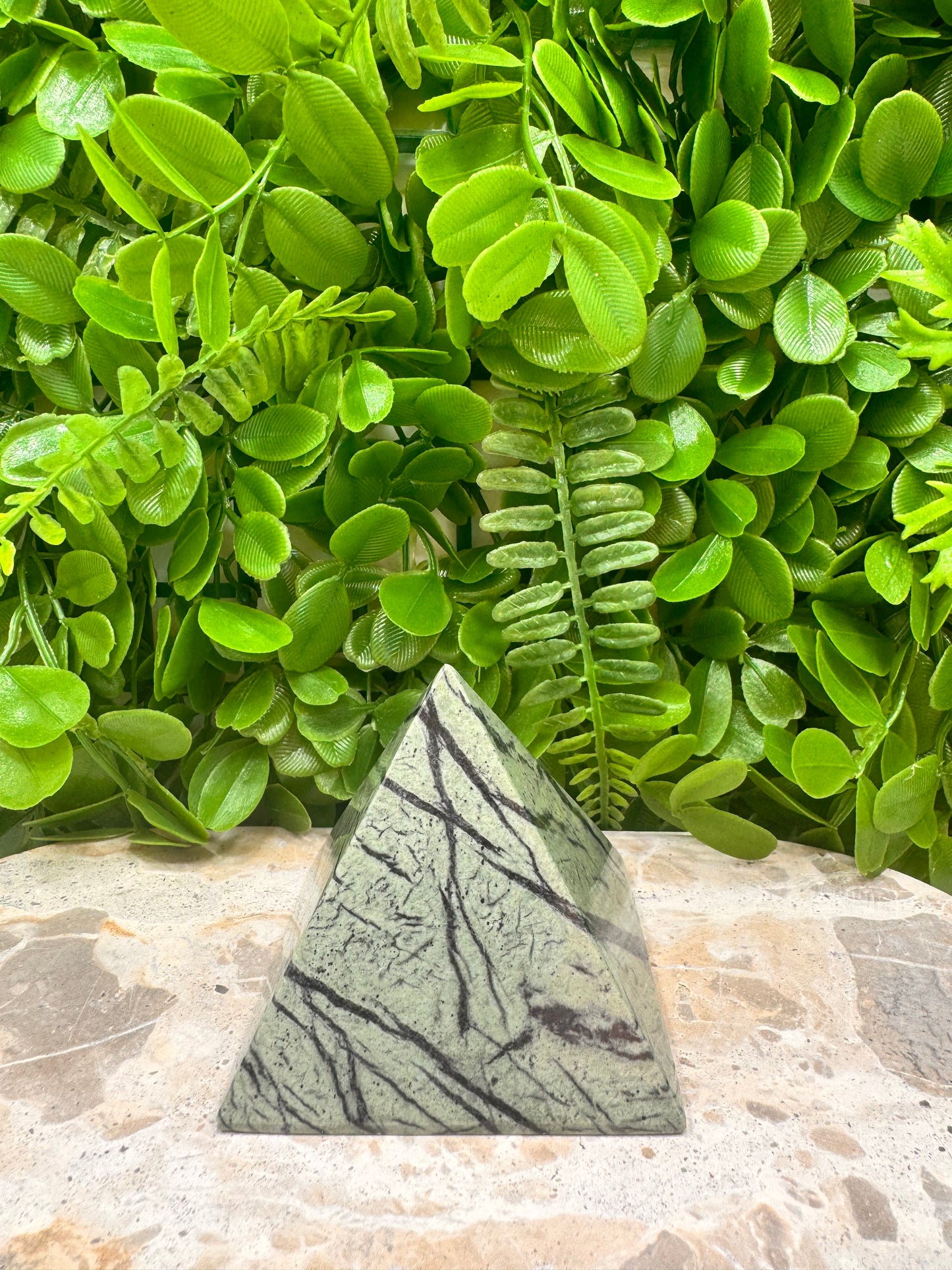 Black Vein Serpentine Pyramid 394g