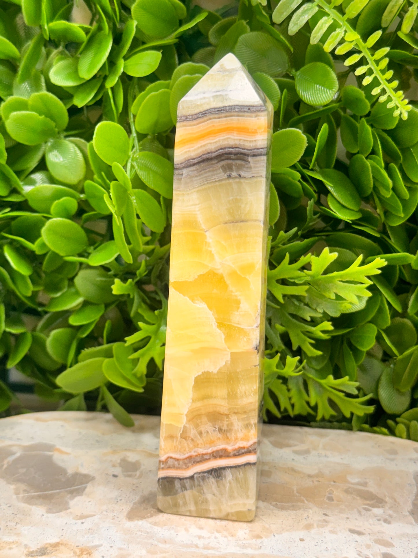 Brucite Tower 540g