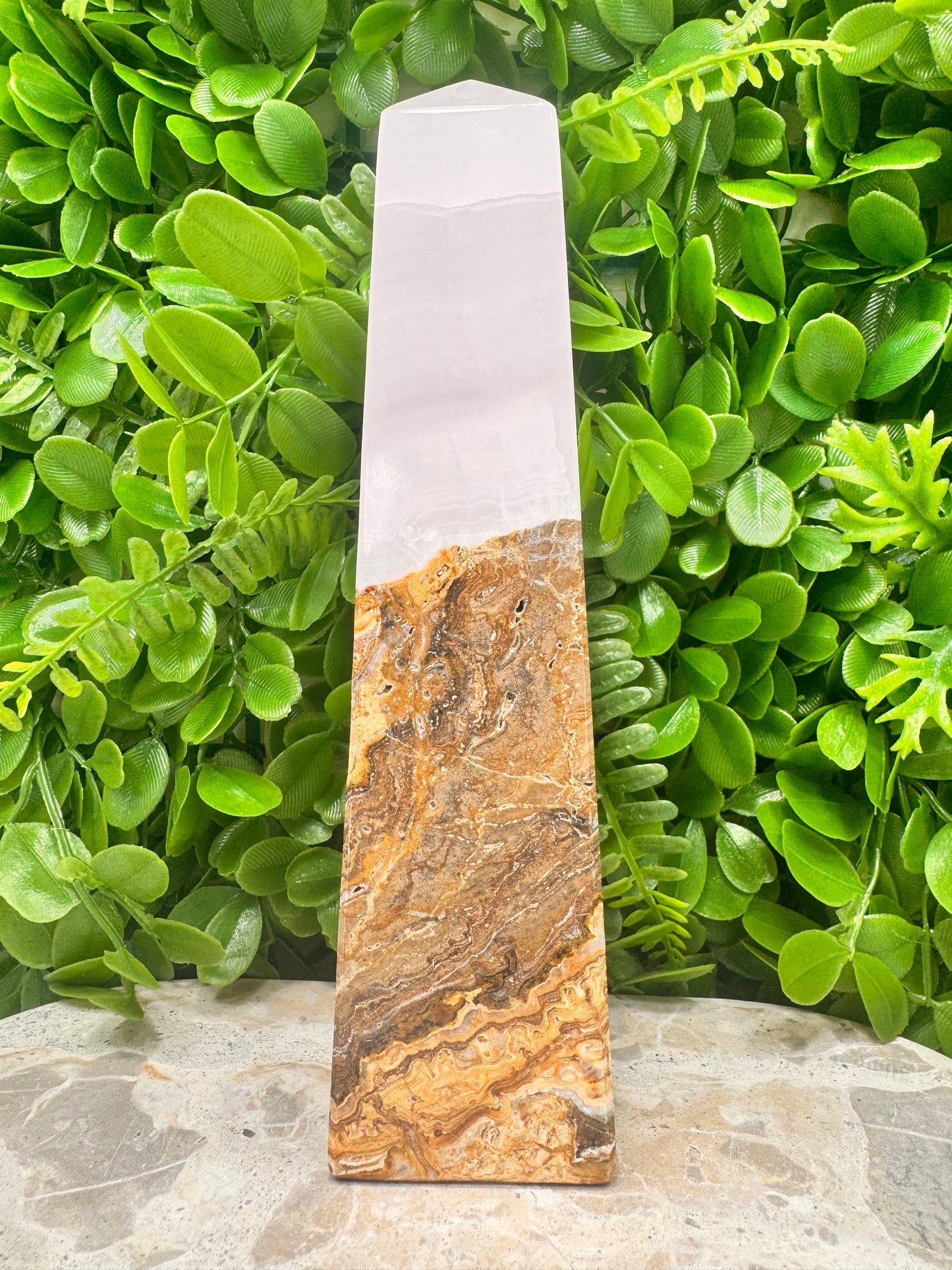 Pink Mangano / Pakistan Bumble Bee Jasper Tower 1082g