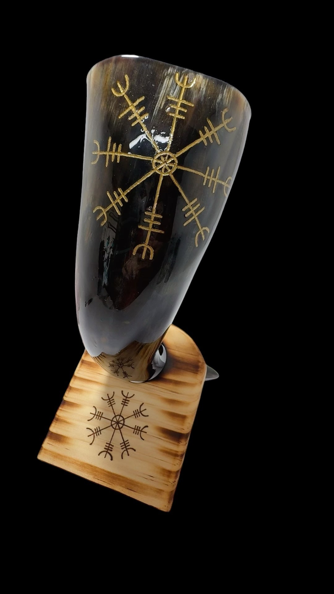 Pagan Compass [vegvisir Drinking Horn with Wooden Stand 300g