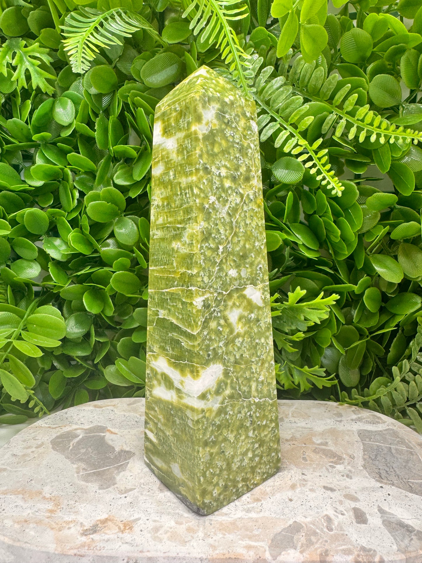 Tremolite Tower 1.1kg