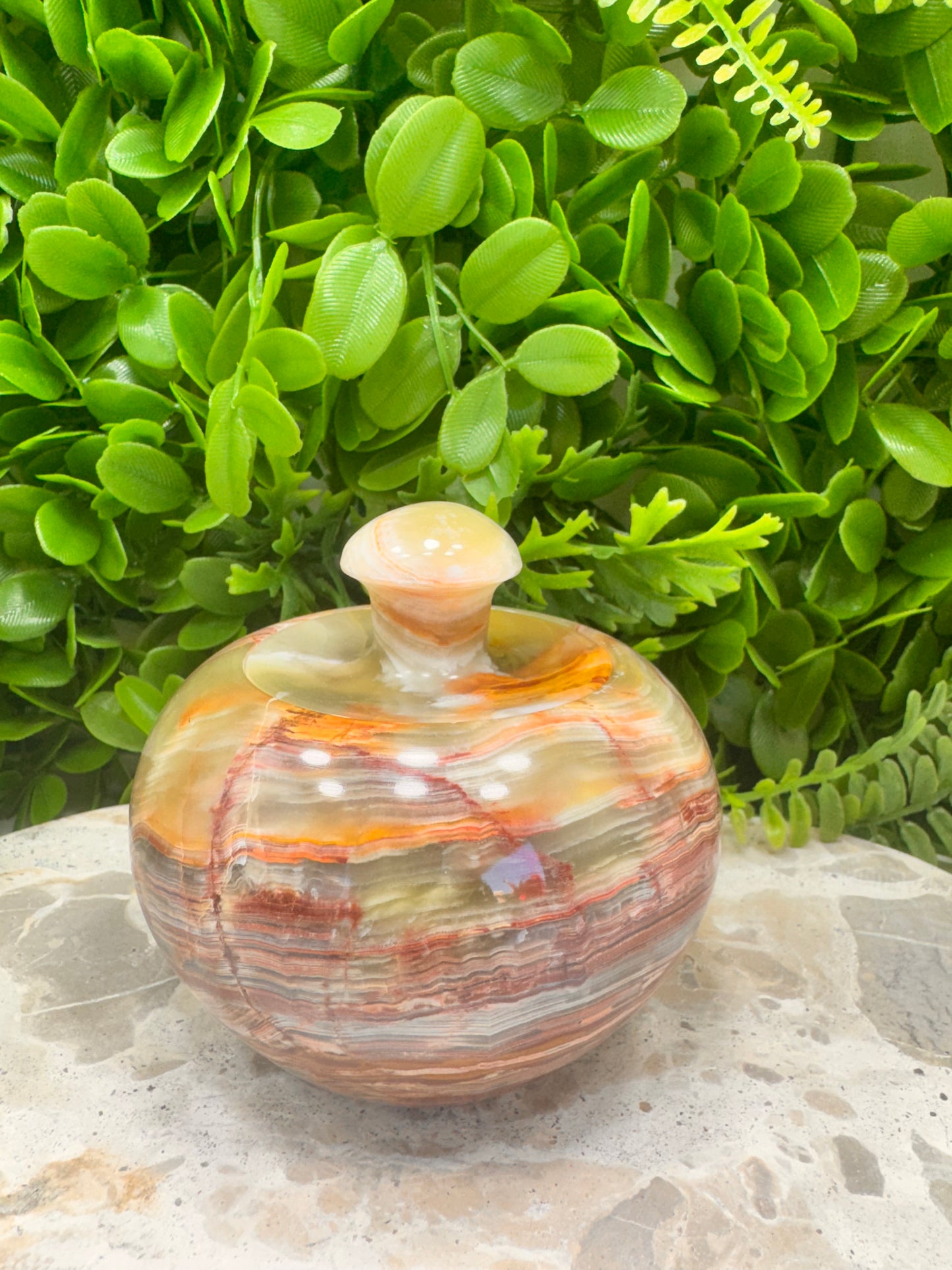 Green Banded Onyx Apple Bowl with lid 630g