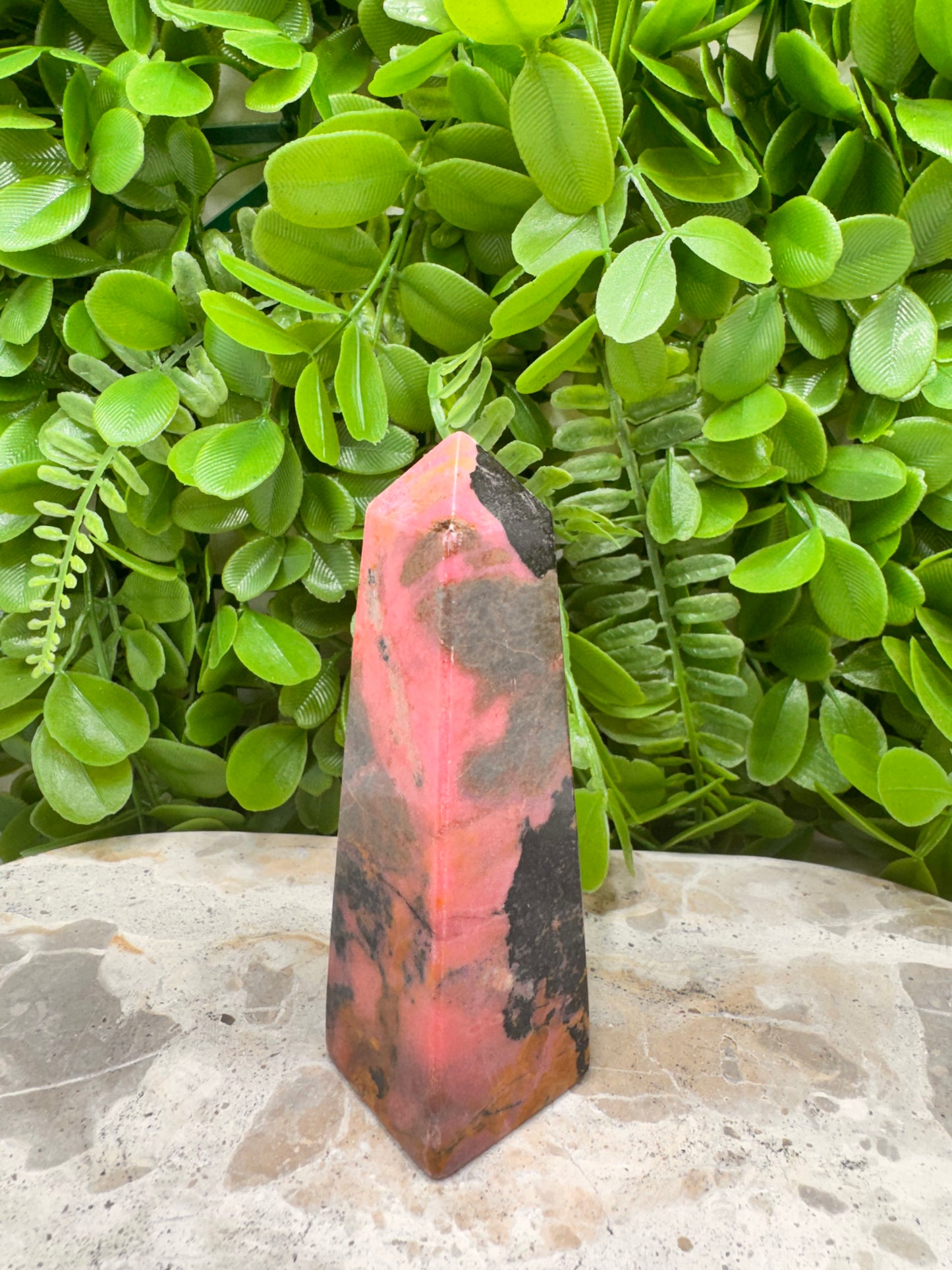 Rhodonite Point 292g