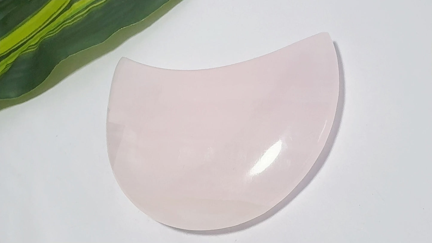 Pink Mangano Calcite Moon 200g