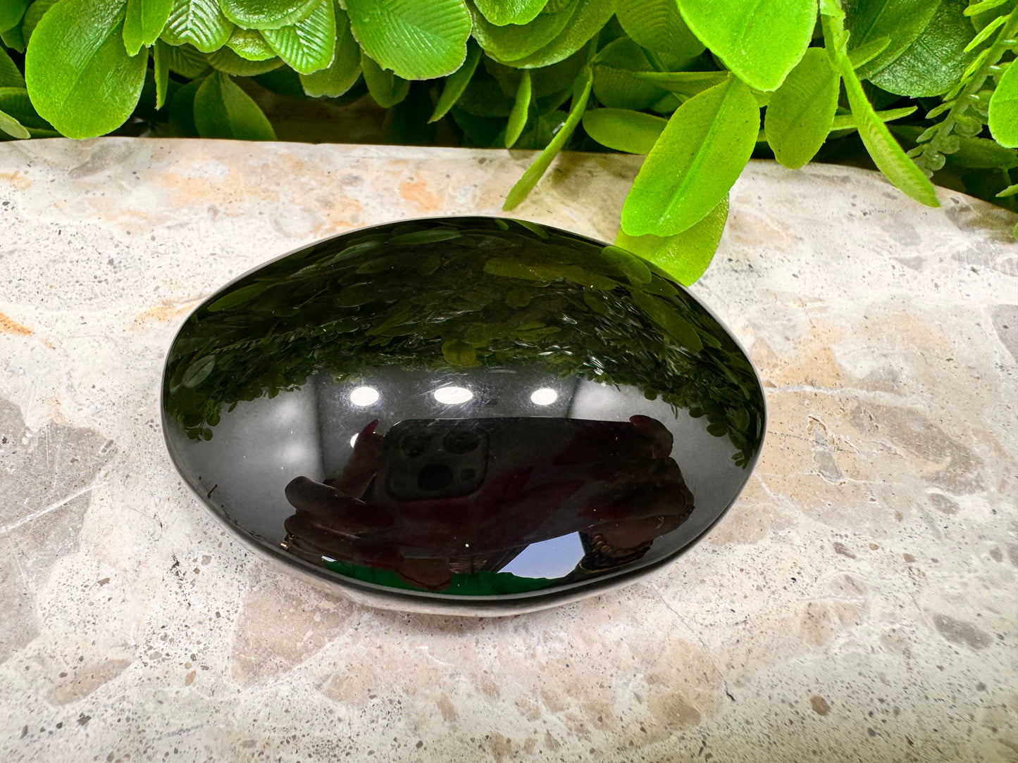 Black Obsidian Palm Stone 136g