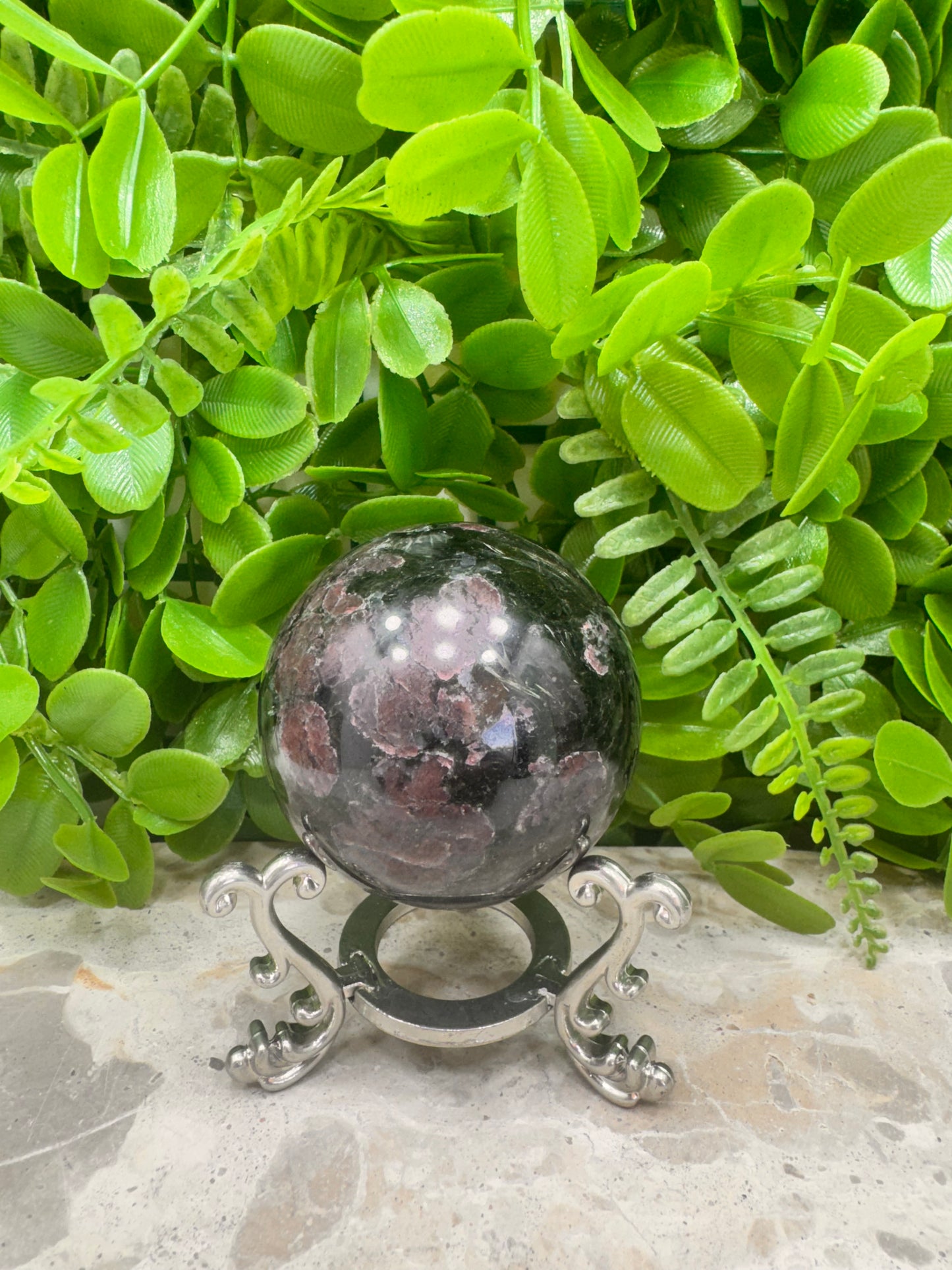 Garnet Sphere 348g