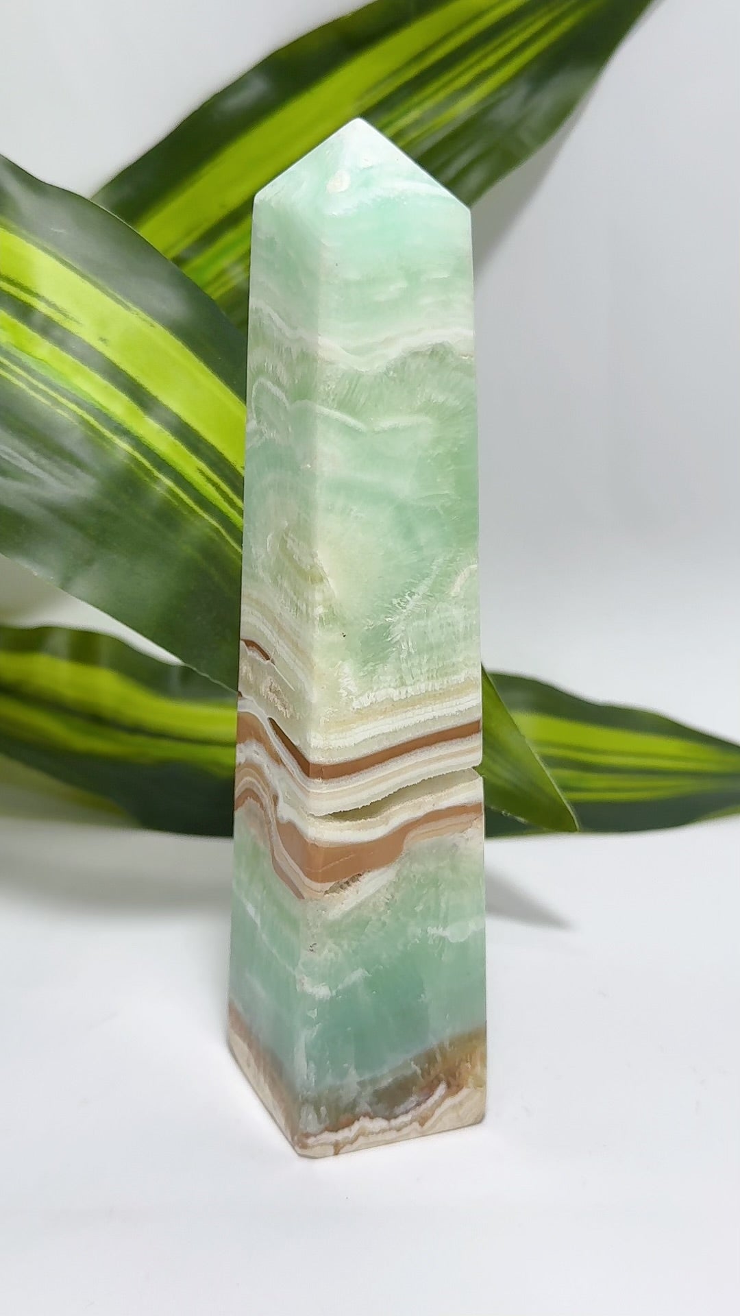 Blue Caribbean Calcite Tower 358g