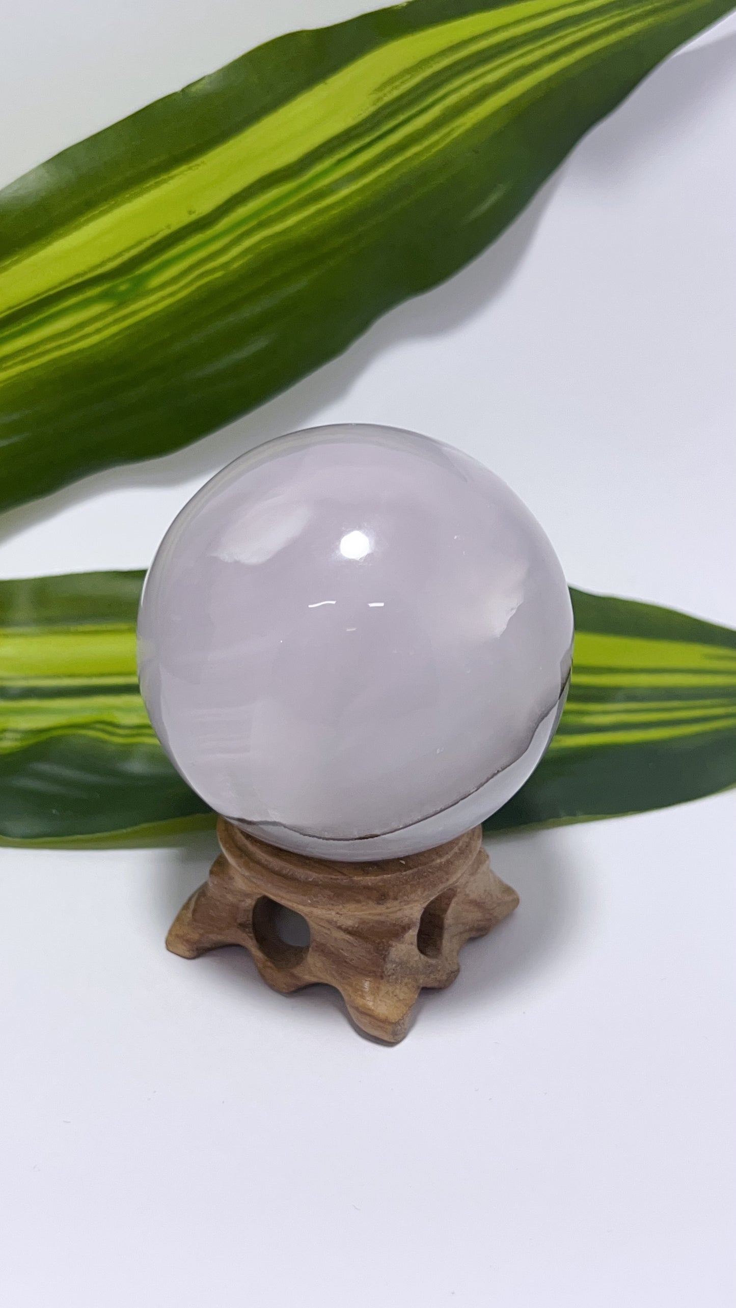 Smoky Pink Mangano Sphere 322g