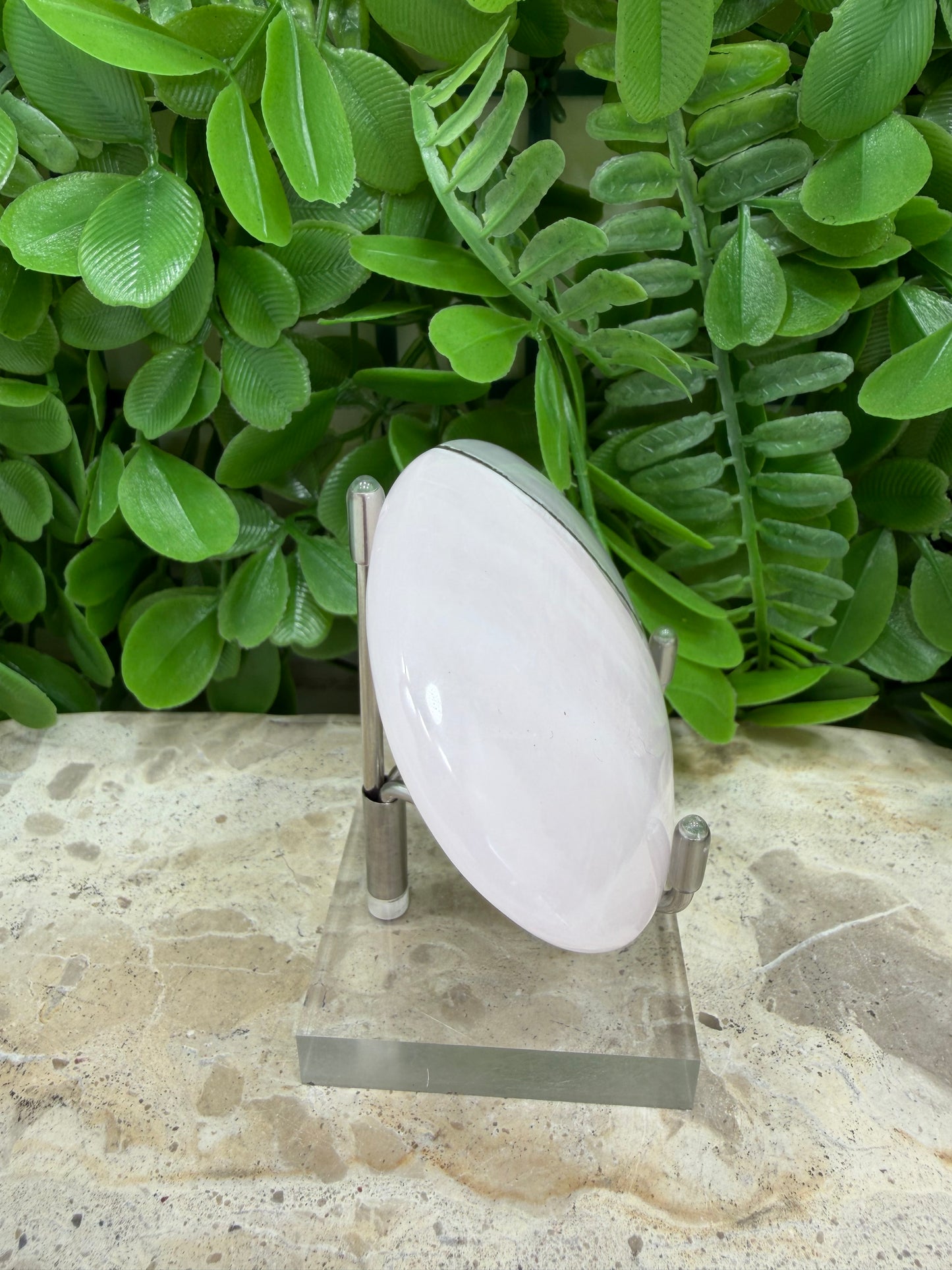 Smokey Pink Mangano Heart 132g