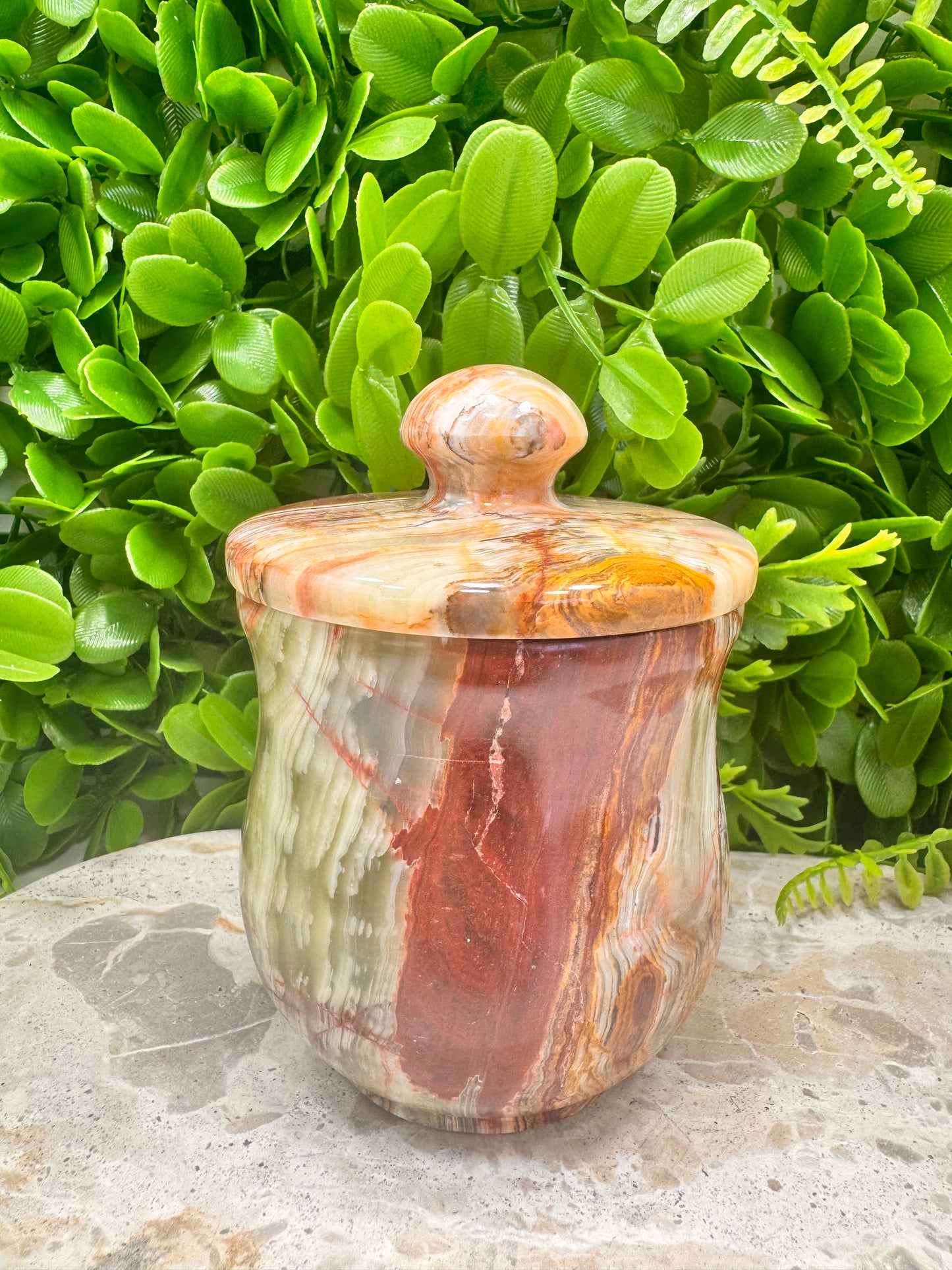 Green Banded Onyx Jar with lid 718g