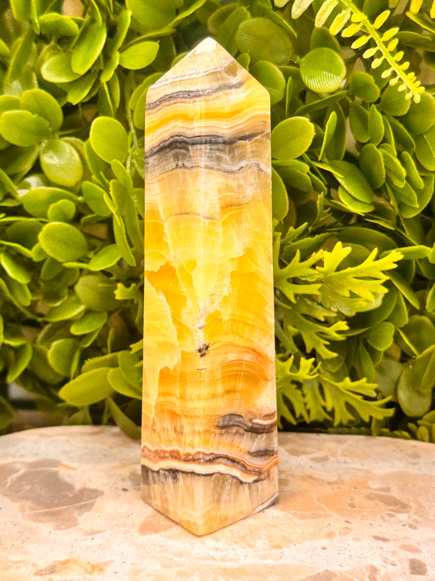Brucite Tower 540g
