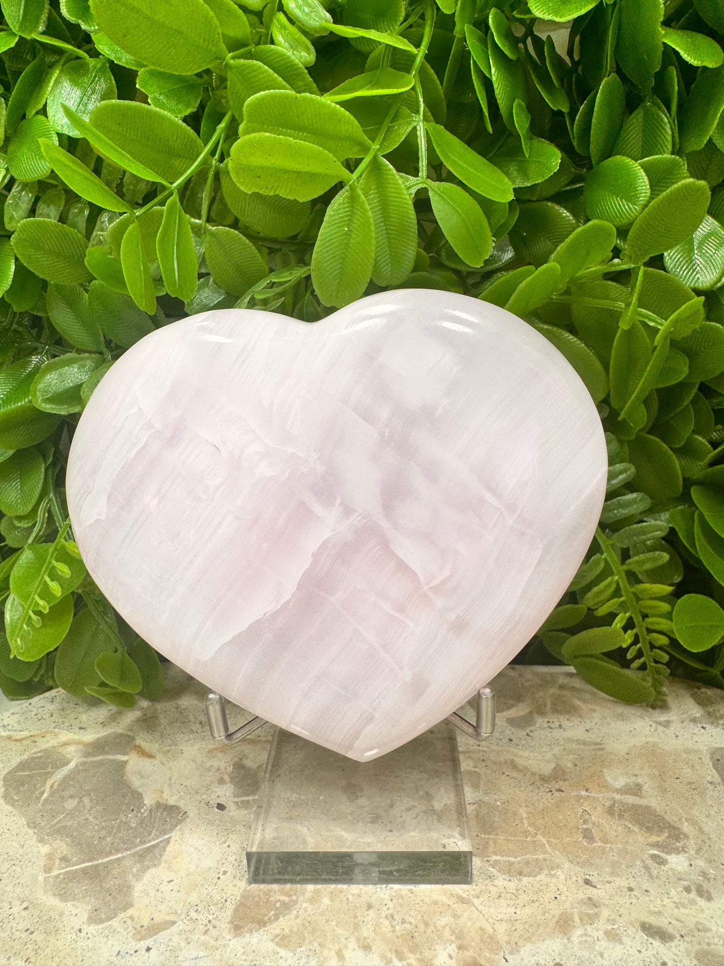 Pink Mangano Heart 654g