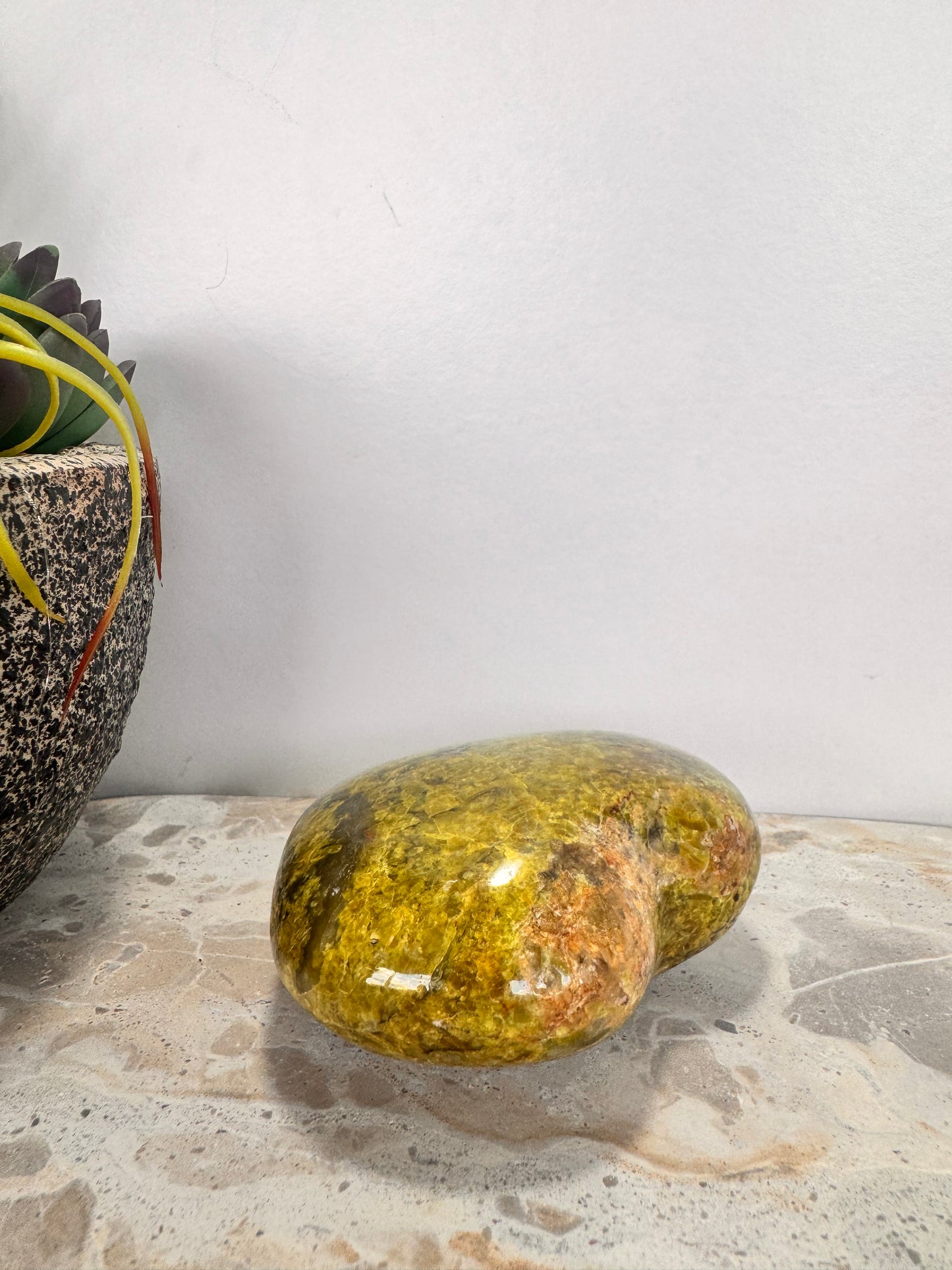 Kiwi Opal Heart 196g
