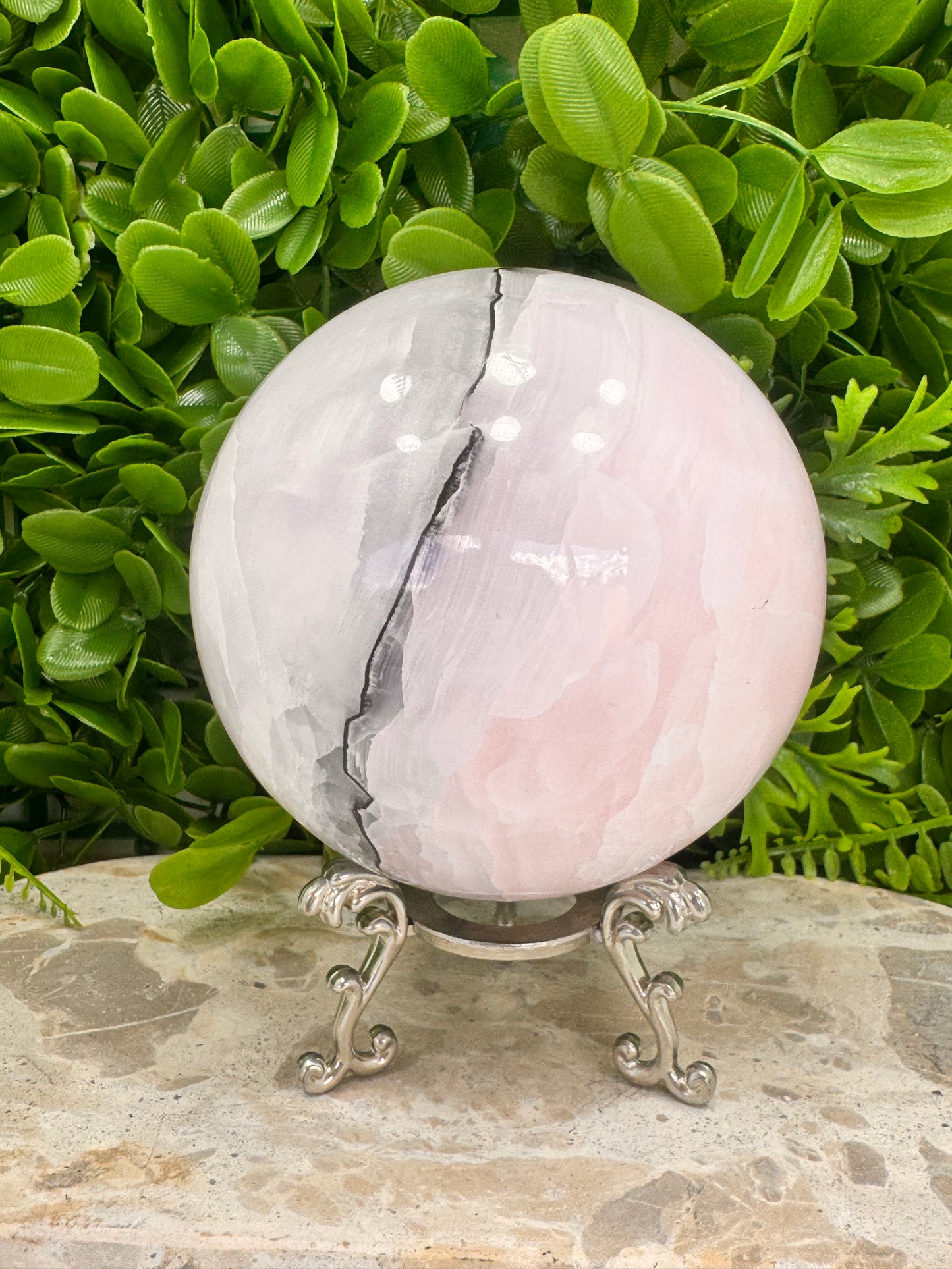 Smokey Pink Mangano Sphere 1694g