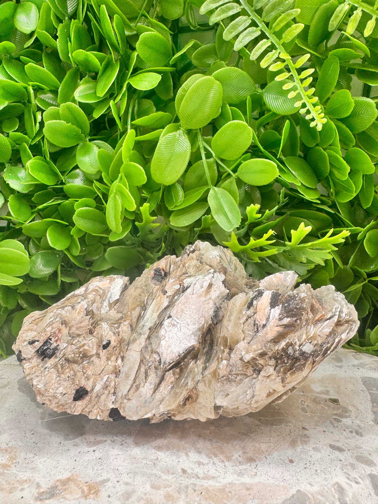 Golden Mica with Tourmaline 1058g