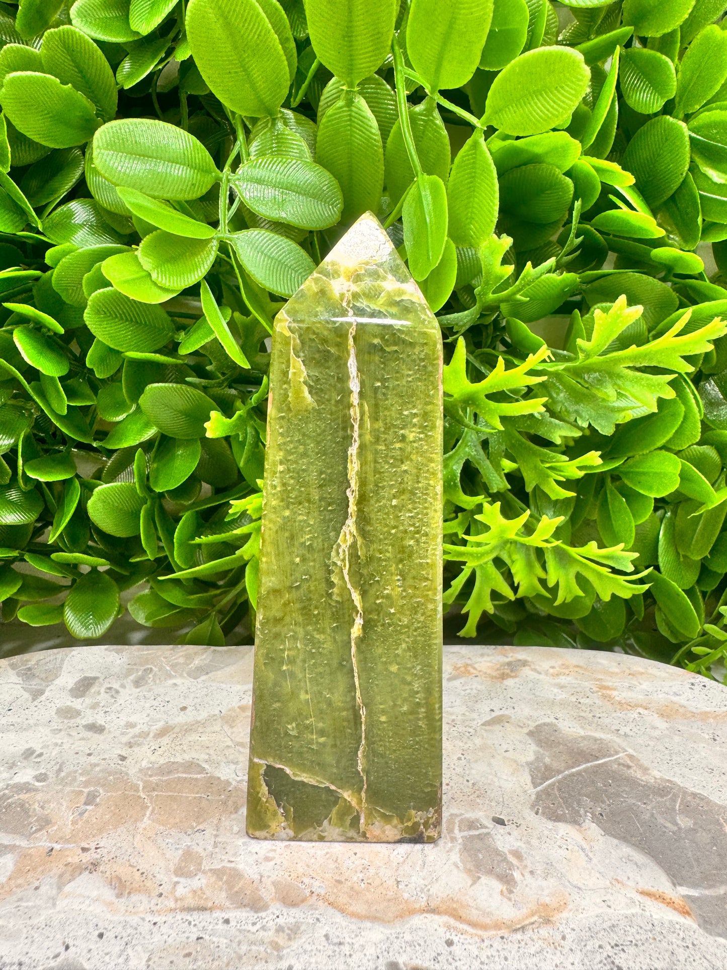 Tremolite Tower 358g