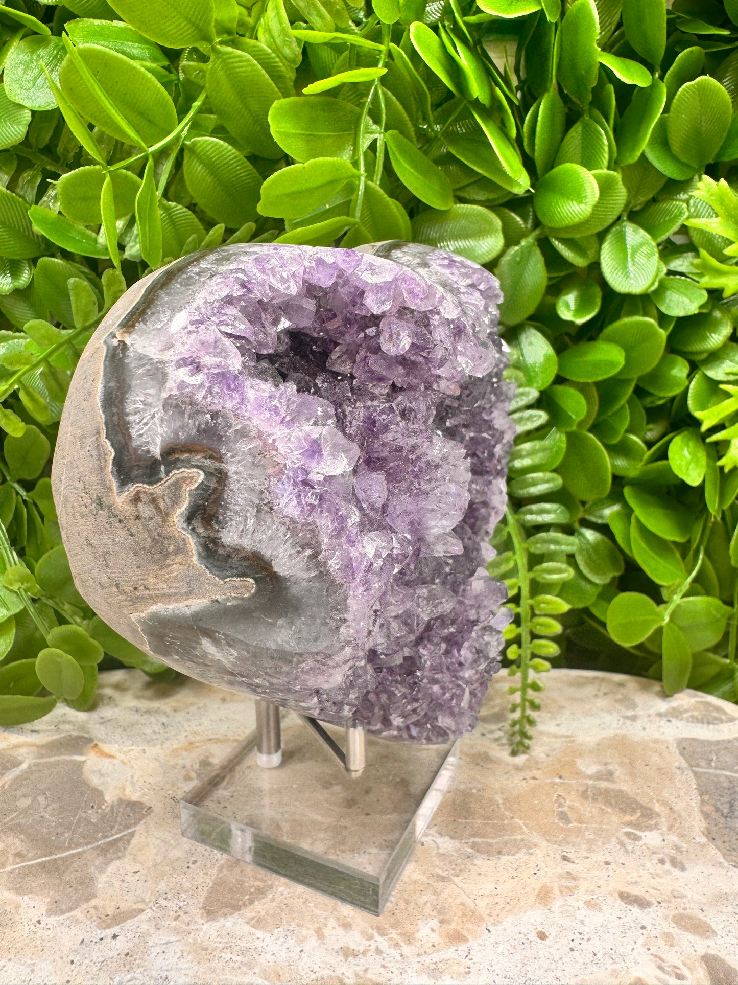 Amethyst Druzy Heart 910g