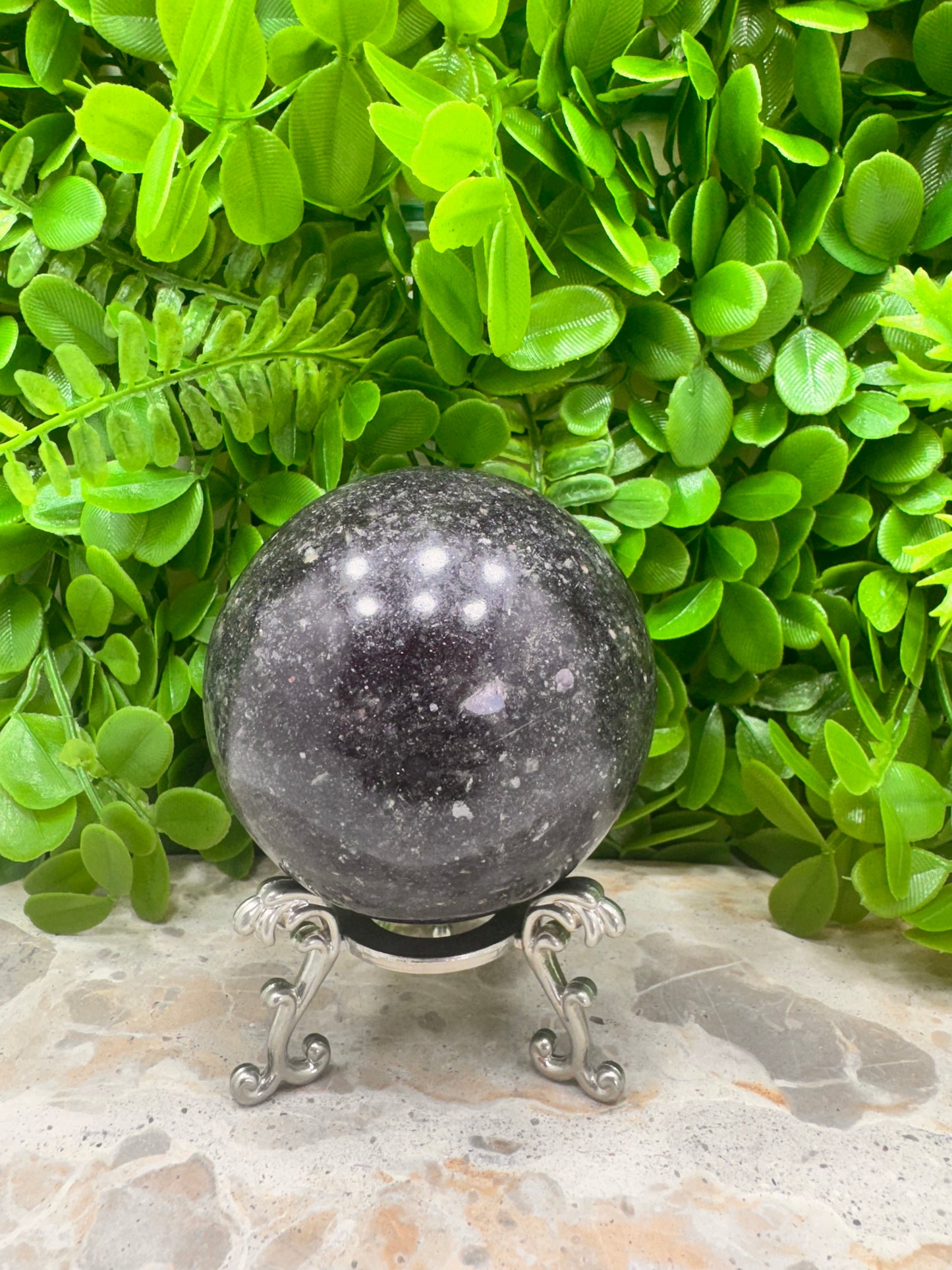 Purple Mica Sphere 750g