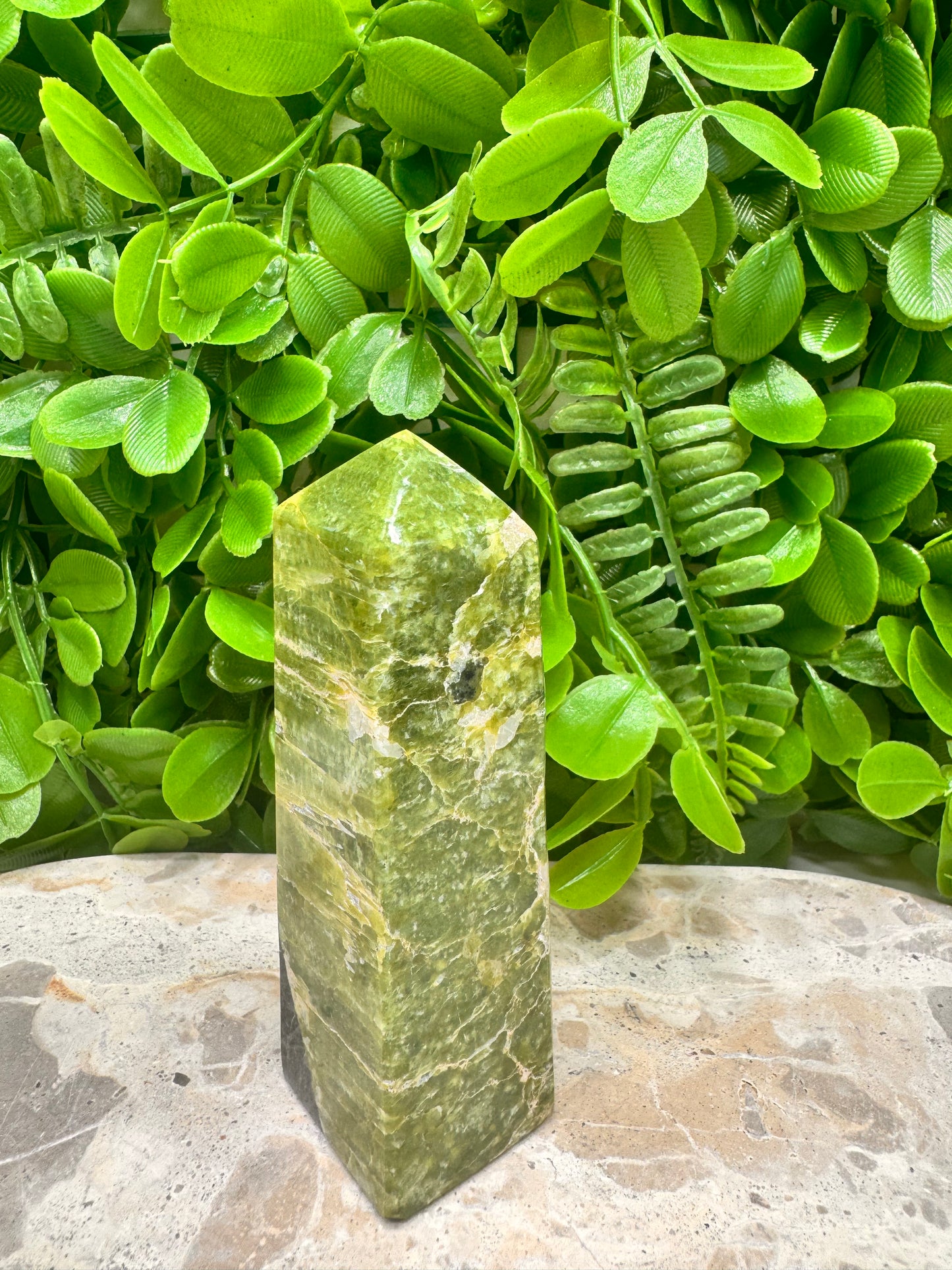 Tremolite Tower 220g